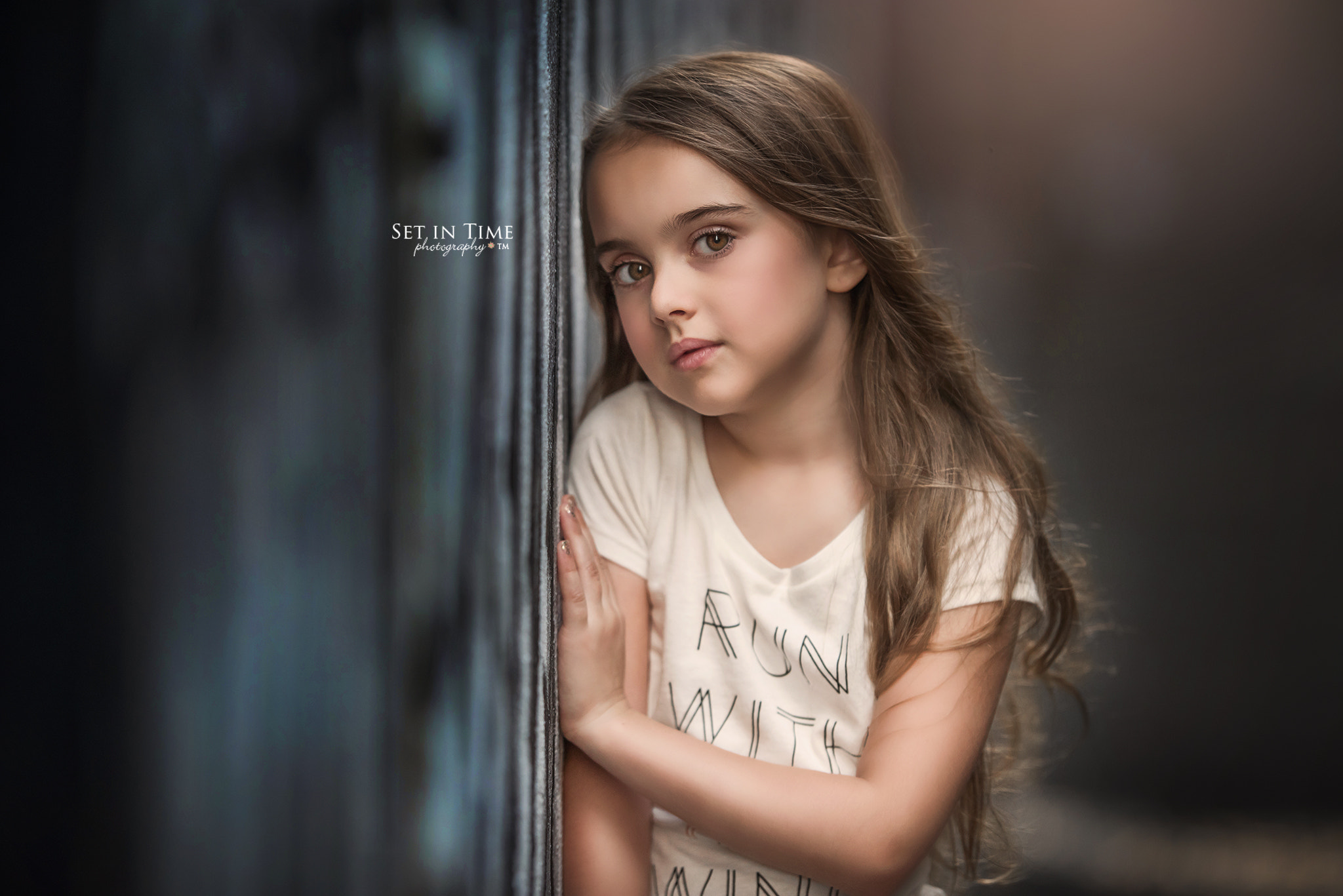 Nikon AF-S Nikkor 200mm F2G ED VR II sample photo. Downtown doll photography