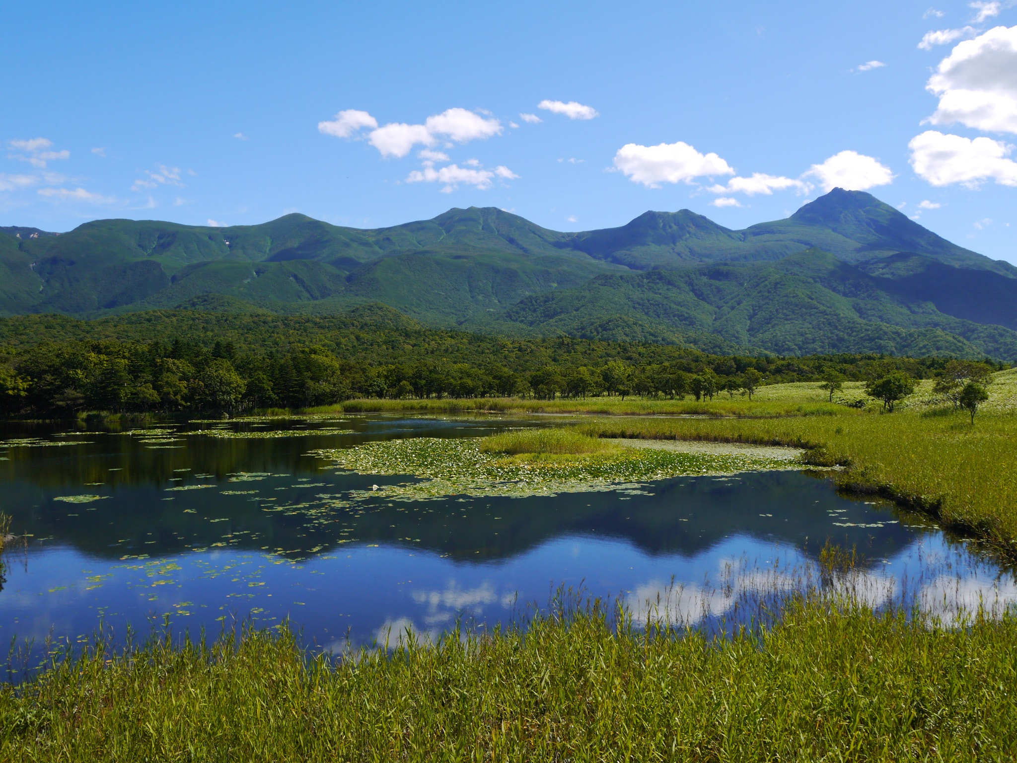 LUMIX G VARIO PZ 14-42/F3.5-5.6 sample photo. Shiretoko hokkaido japan photography