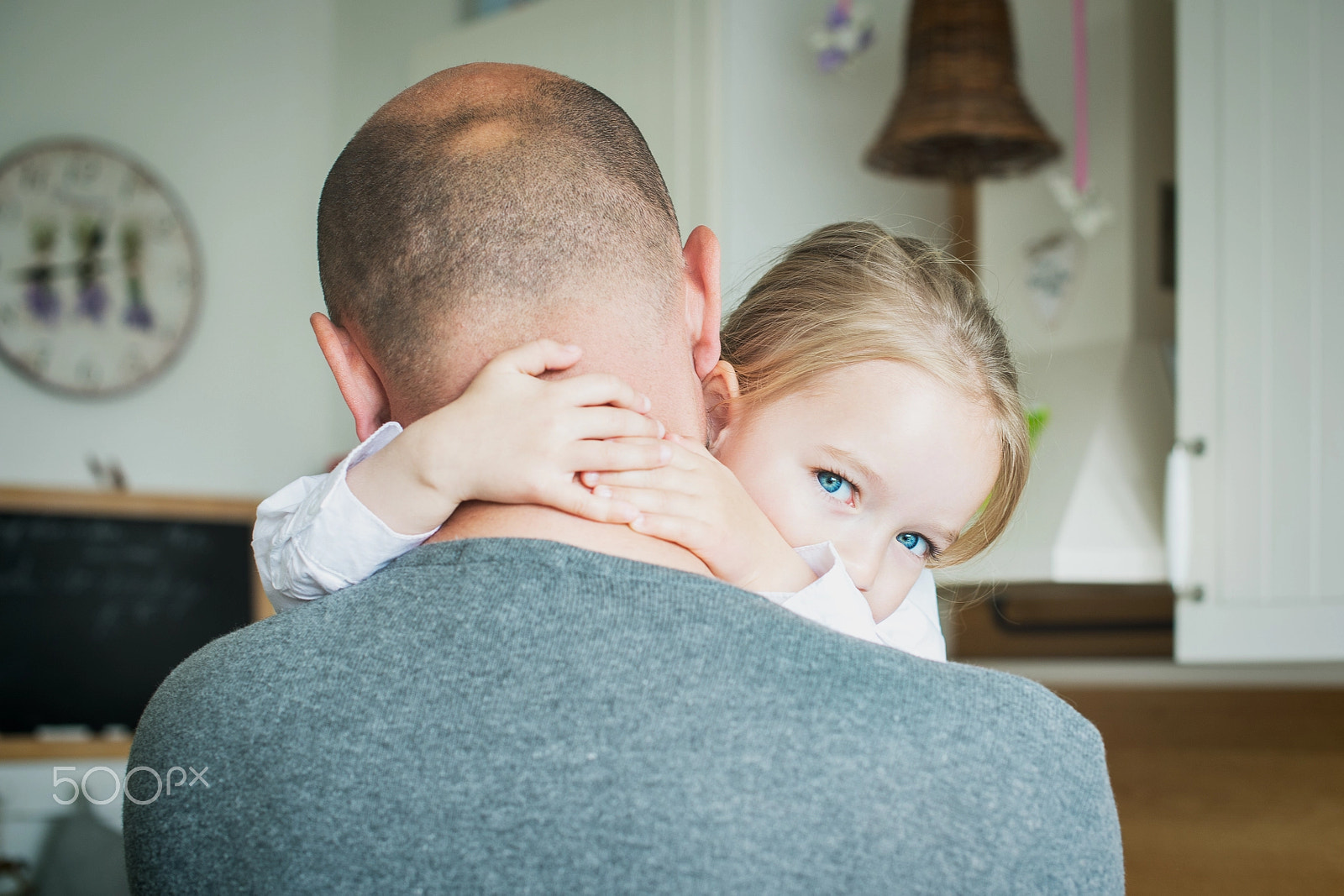 Nikon D4S + Nikon AF-S Nikkor 50mm F1.4G sample photo. Father and daughter in the kitchen, fathers day concept, real family photography