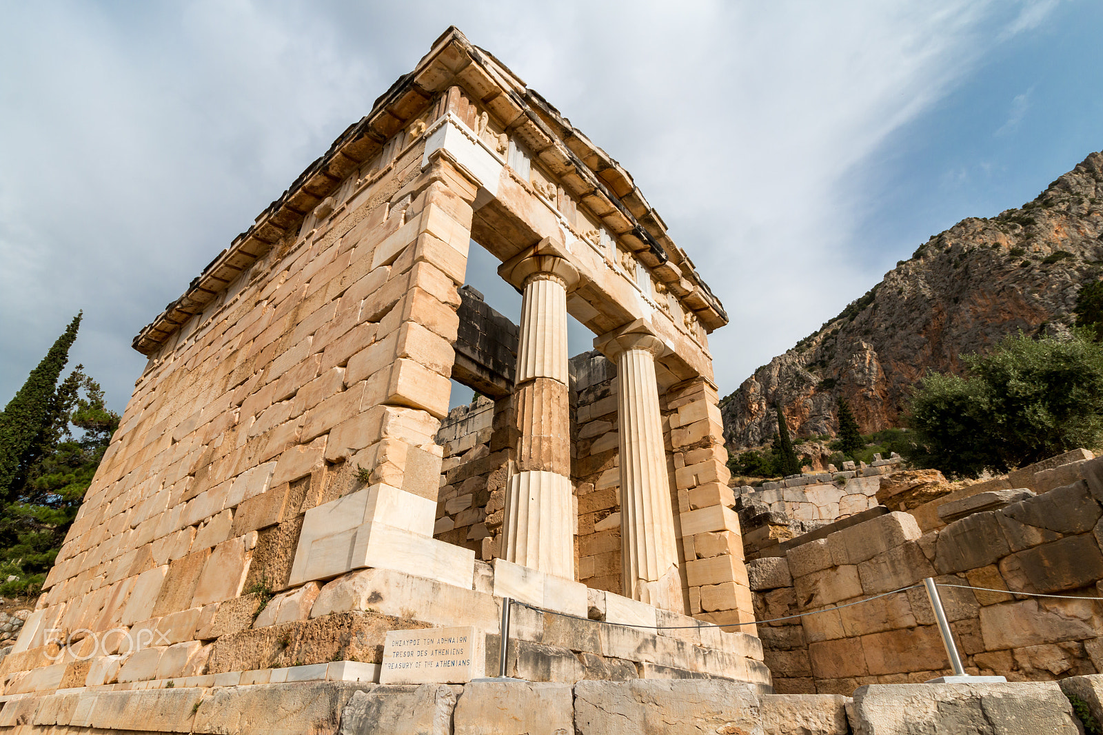Canon EF-S 10-18mm F4.5–5.6 IS STM sample photo. Archaeological site of delphi, greece photography