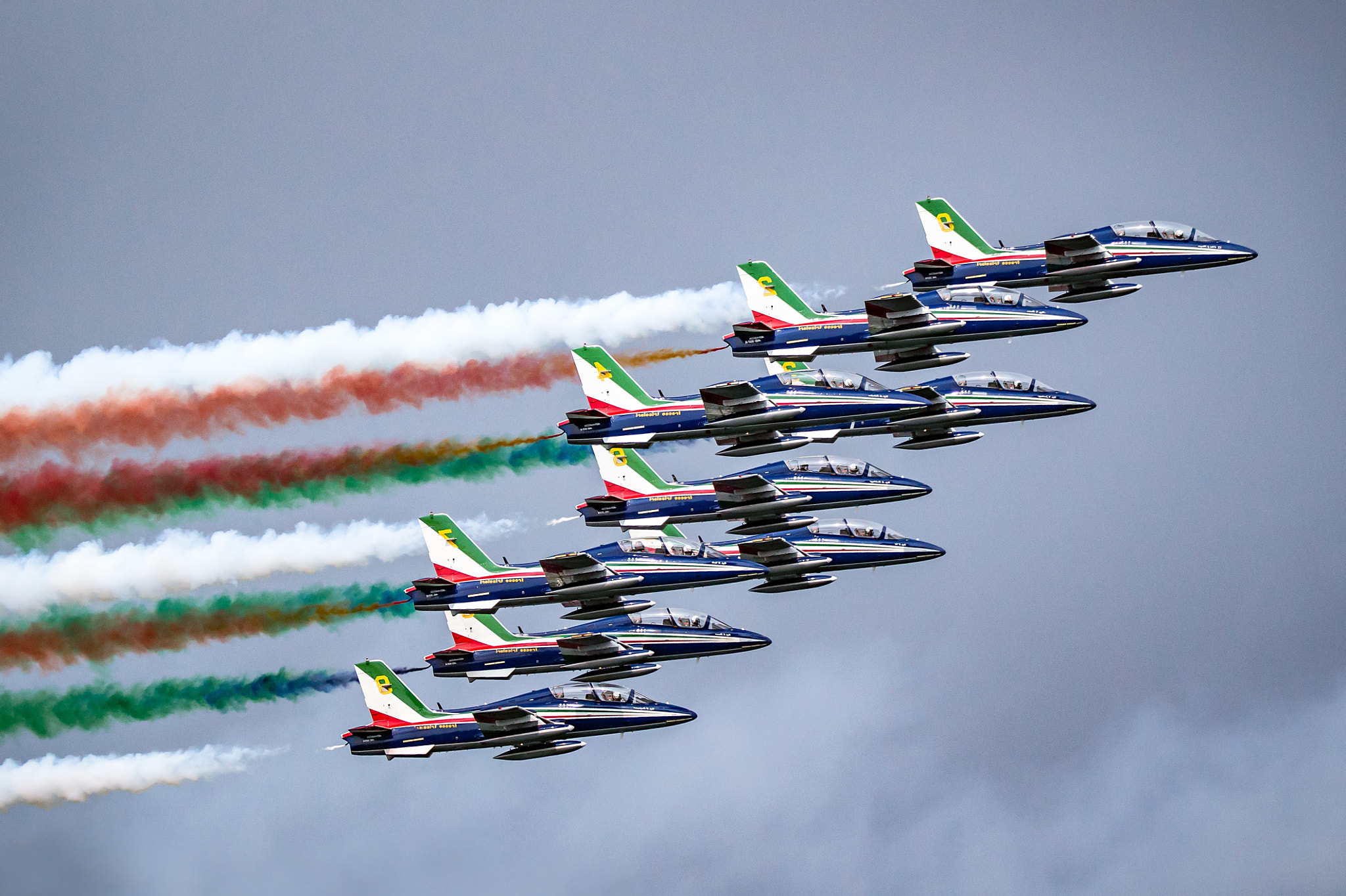 Canon EOS-1D X + Canon EF 70-200mm F2.8L IS II USM sample photo. Frecce tricolore (arona) photography