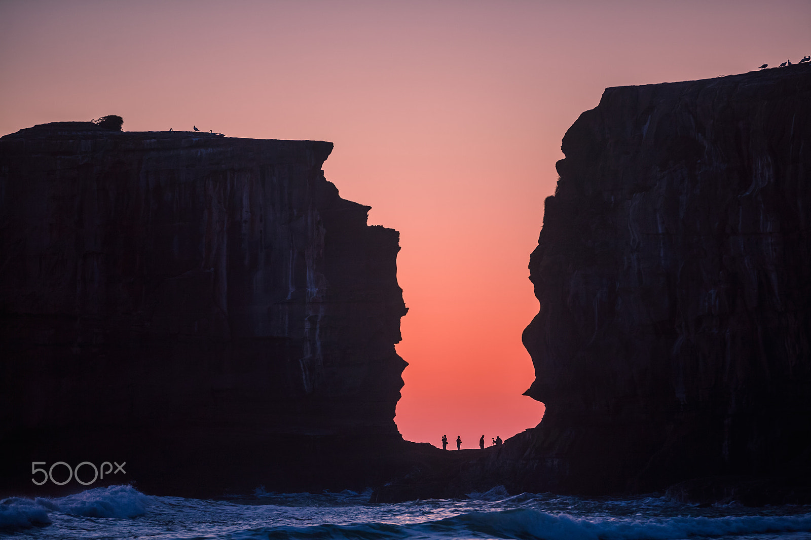 Canon EOS 5D + Canon EF 70-200mm F2.8L IS II USM sample photo. Muriwai beach sunset photography