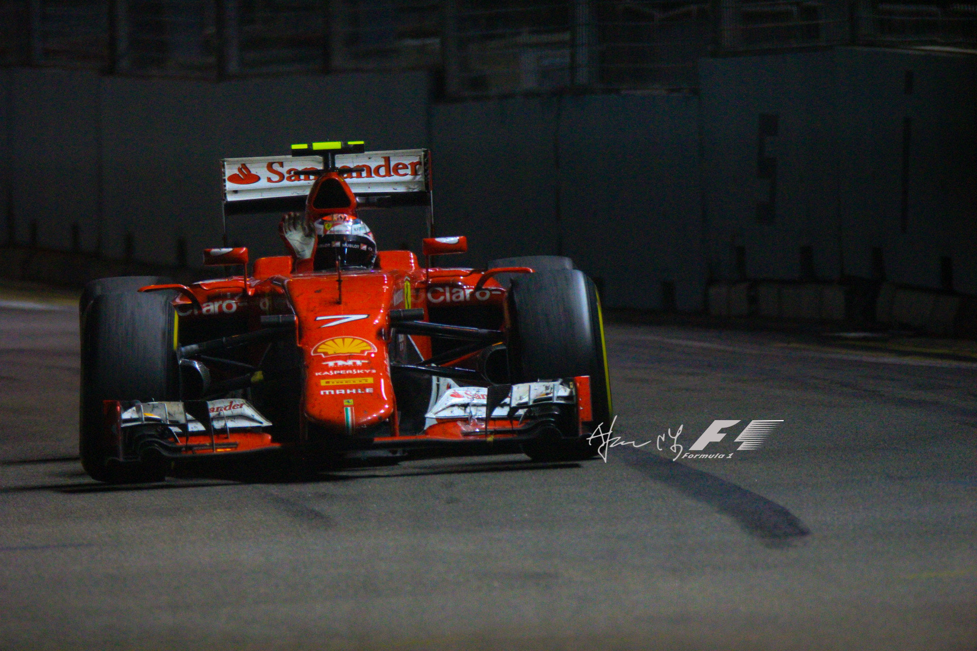 Sigma 150-600mm F5-6.3 DG OS HSM | C sample photo. Formula 1 singapore airlines night race                    marina bay street circuit photography