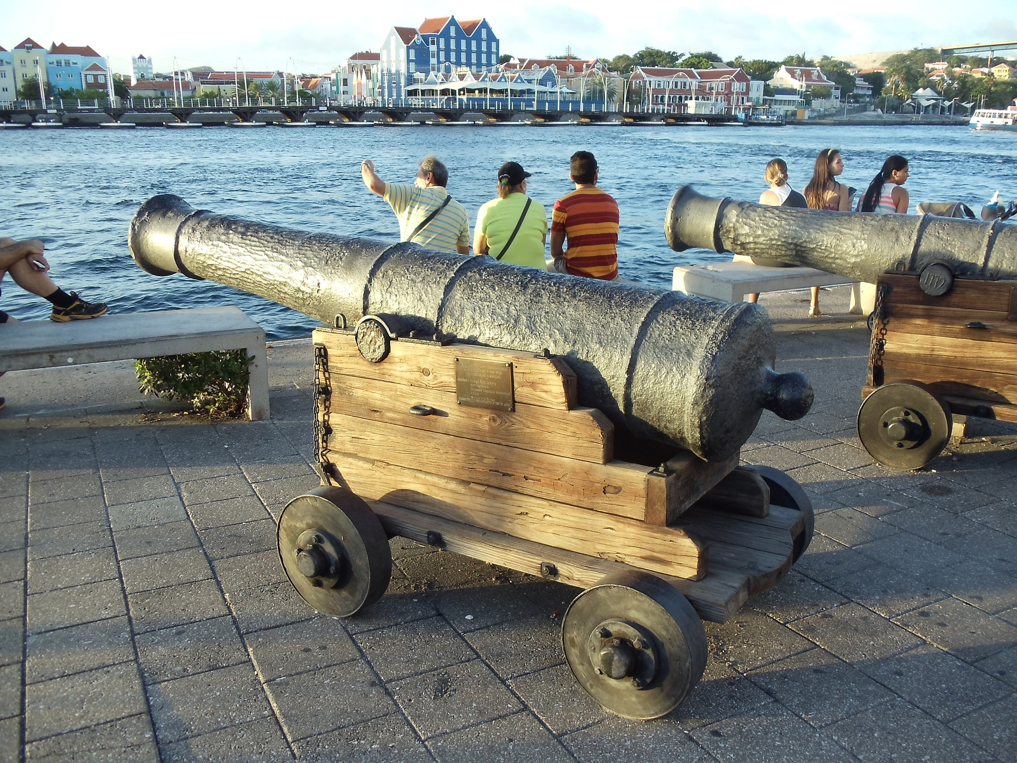Sony Cyber-shot DSC-W370 sample photo. Curacao photography