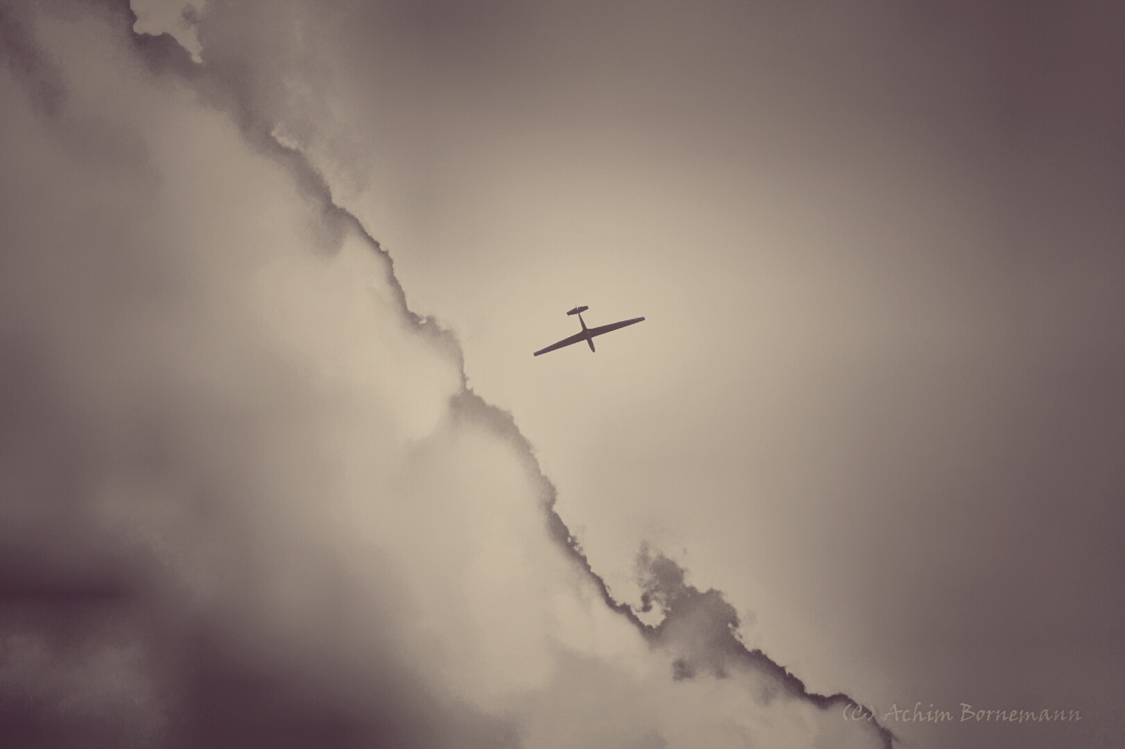 Sony SLT-A58 sample photo. Sailing the clouds photography