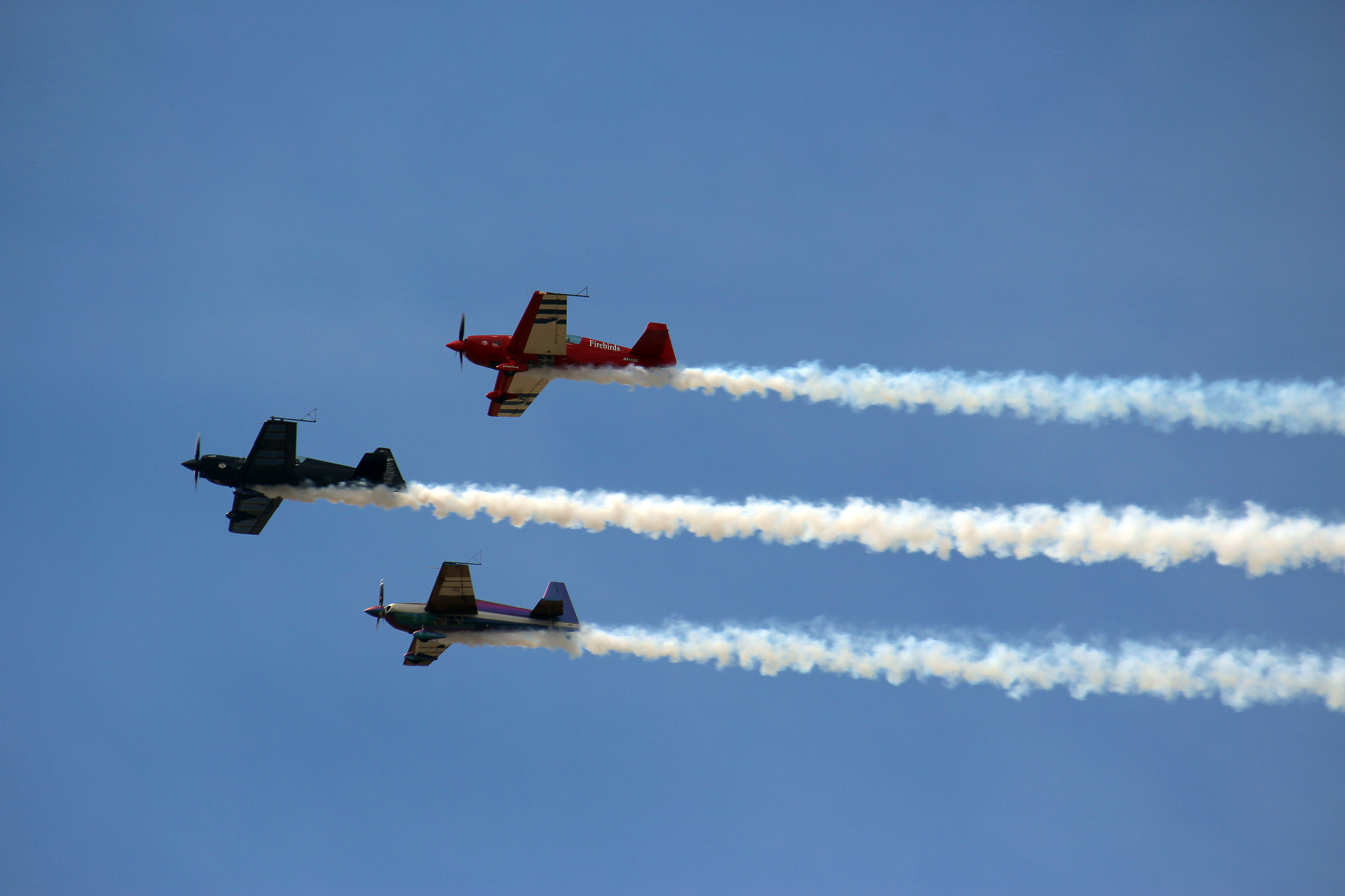 Canon EF-S 55-250mm F4-5.6 IS sample photo. 4ce formation aerobatic team photography