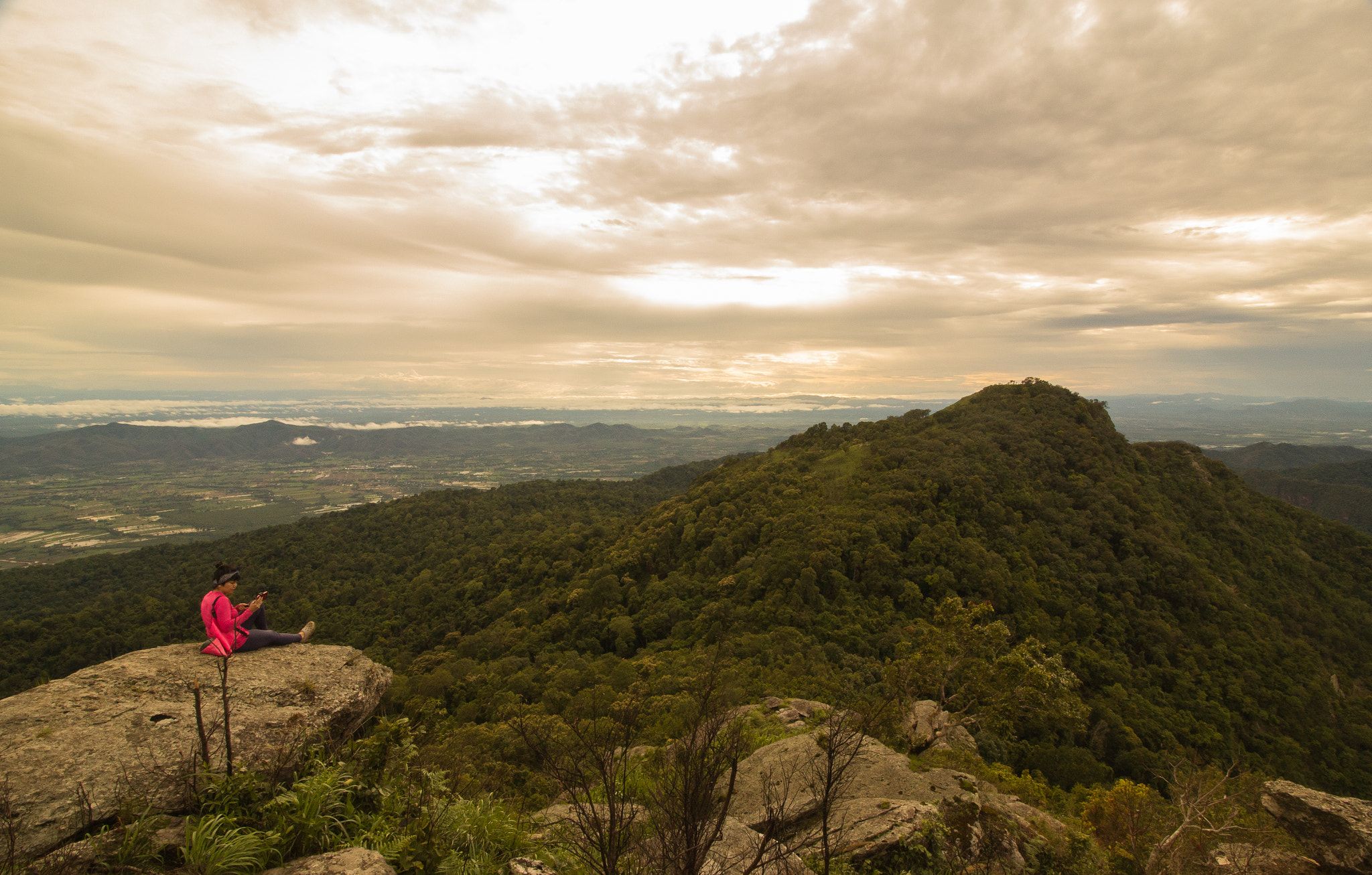Canon EF-S 10-18mm F4.5–5.6 IS STM sample photo. Ramkhamhaeng national park sukhothai photography