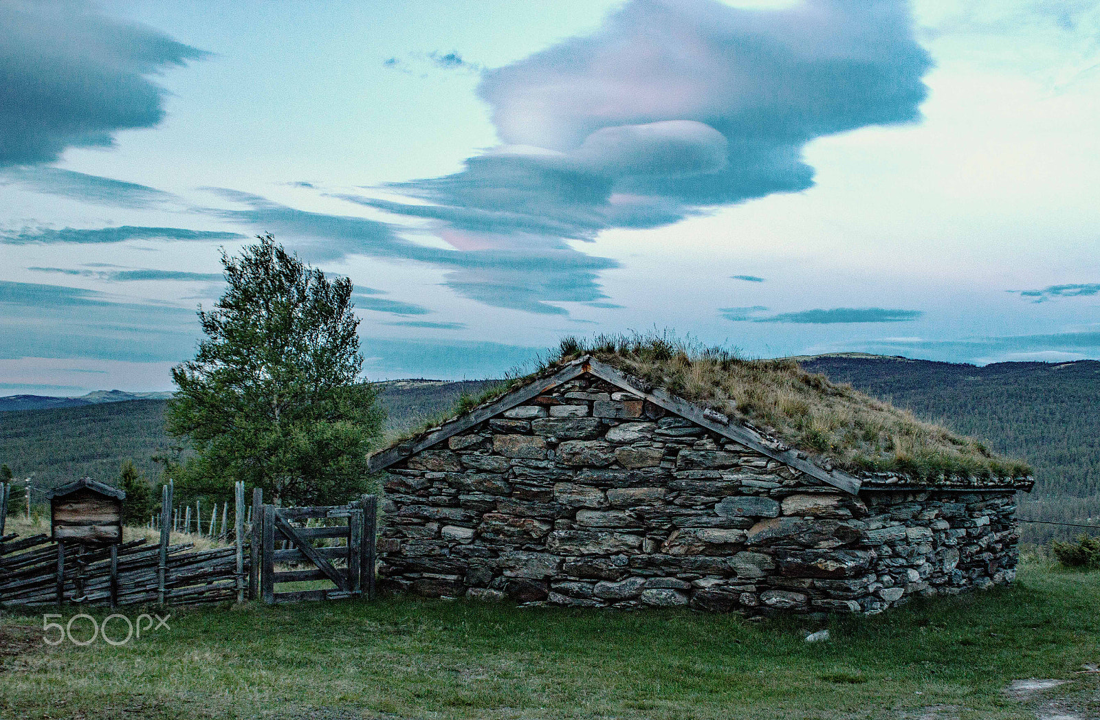 Canon EOS 70D + Canon EF 28-80mm f/3.5-5.6 sample photo. Rondane landscape photography