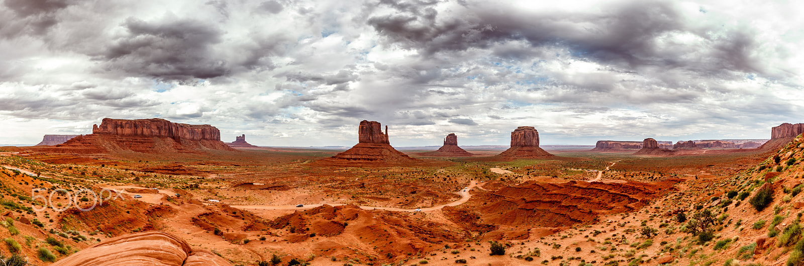Canon EF-S 10-18mm F4.5–5.6 IS STM sample photo. Monument valley photography