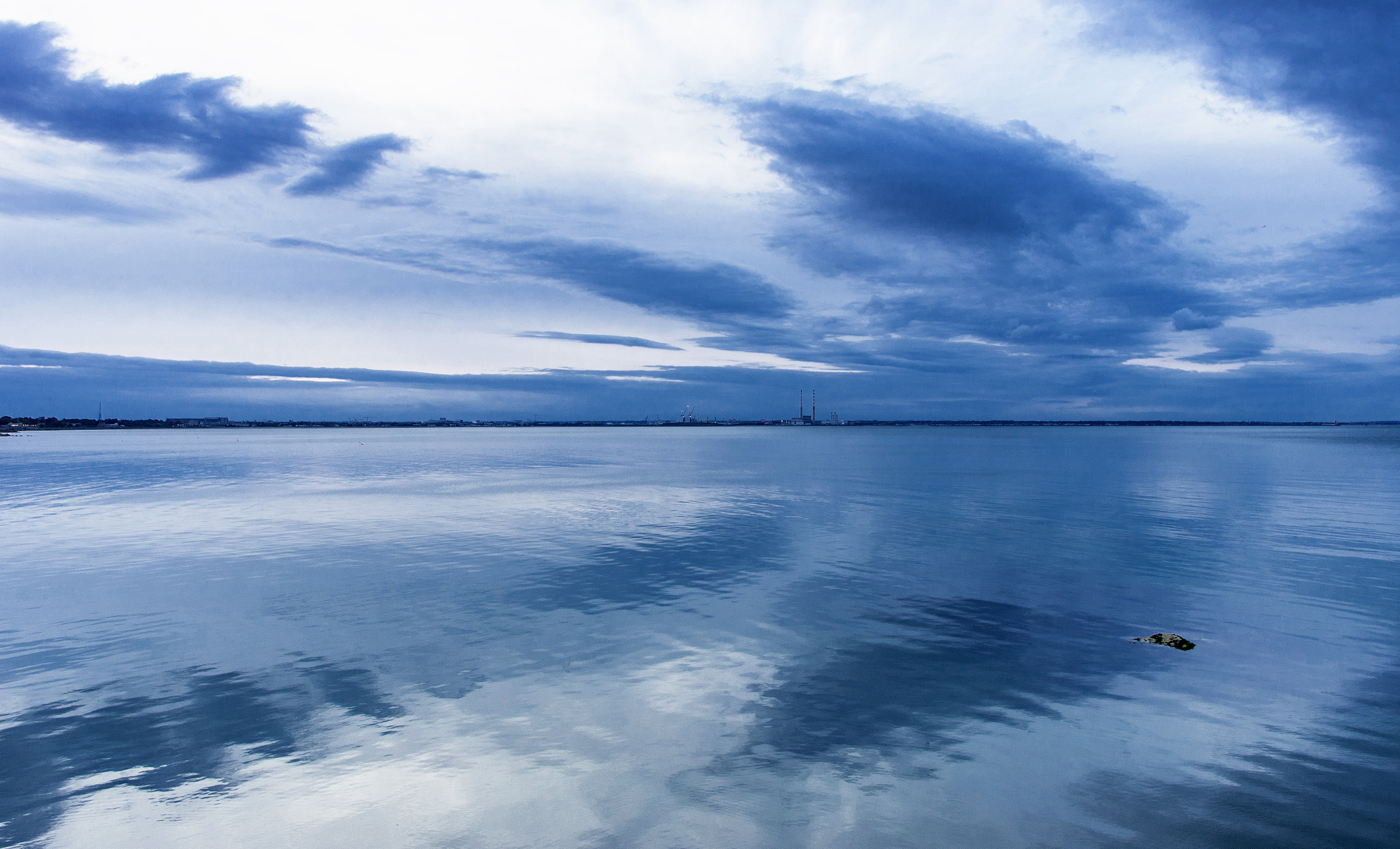 Pentax smc DA 15mm F4 ED AL Limited sample photo. View over dublin bay photography