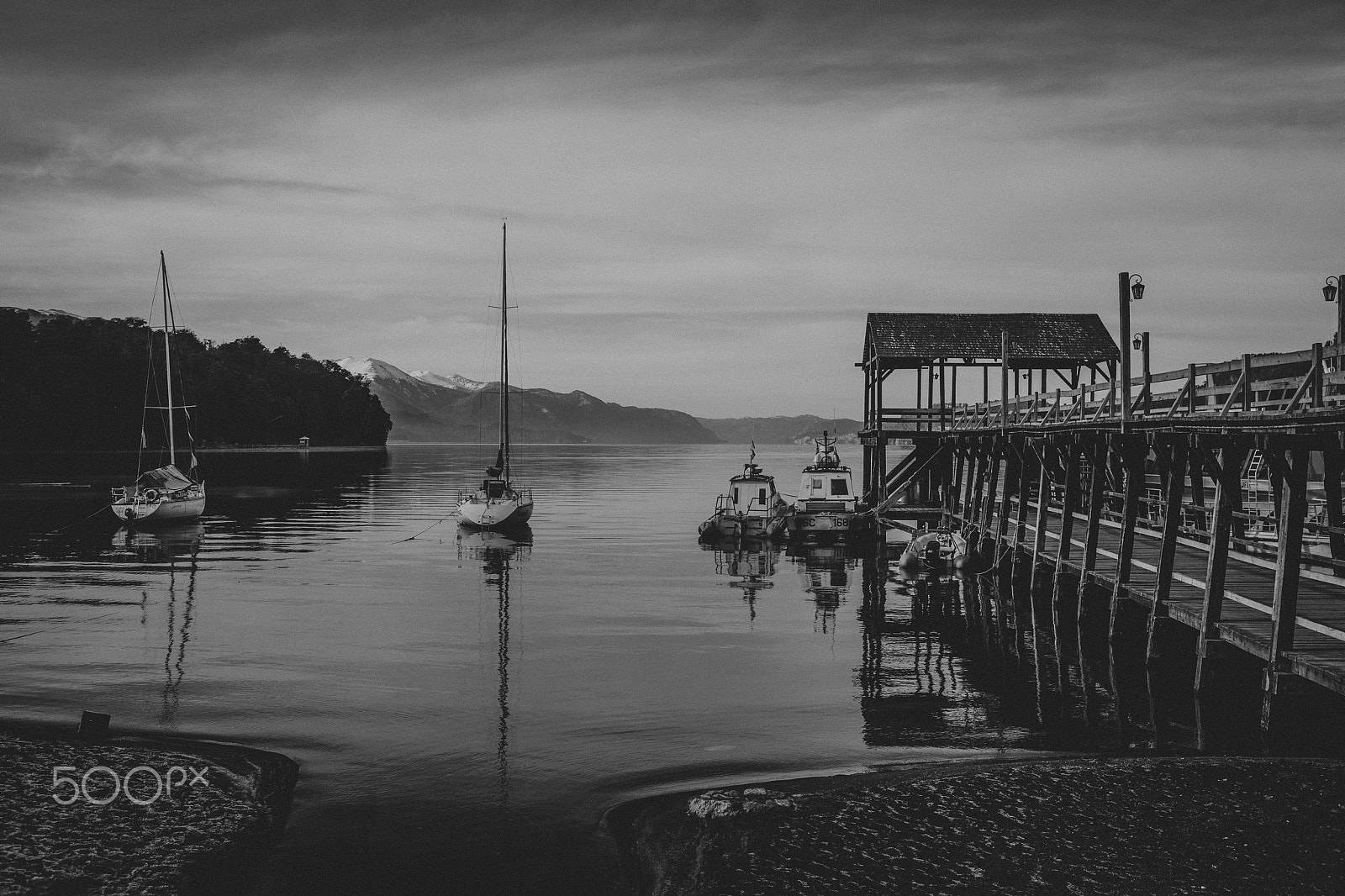 Canon EOS-1D X + Canon EF 35mm F1.4L USM sample photo. Villa la angostura photography