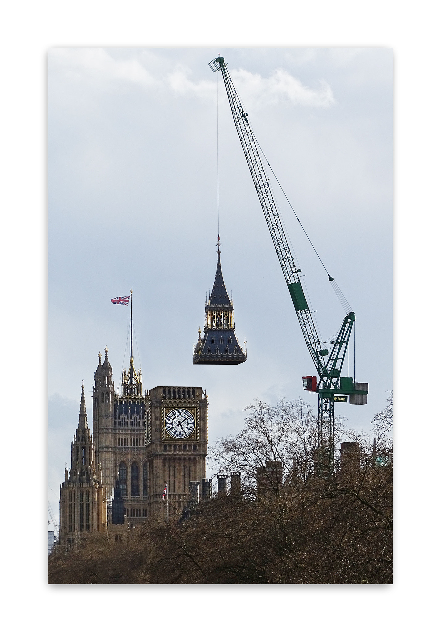 Leica V-Lux 3 sample photo. Big ben under construction photography