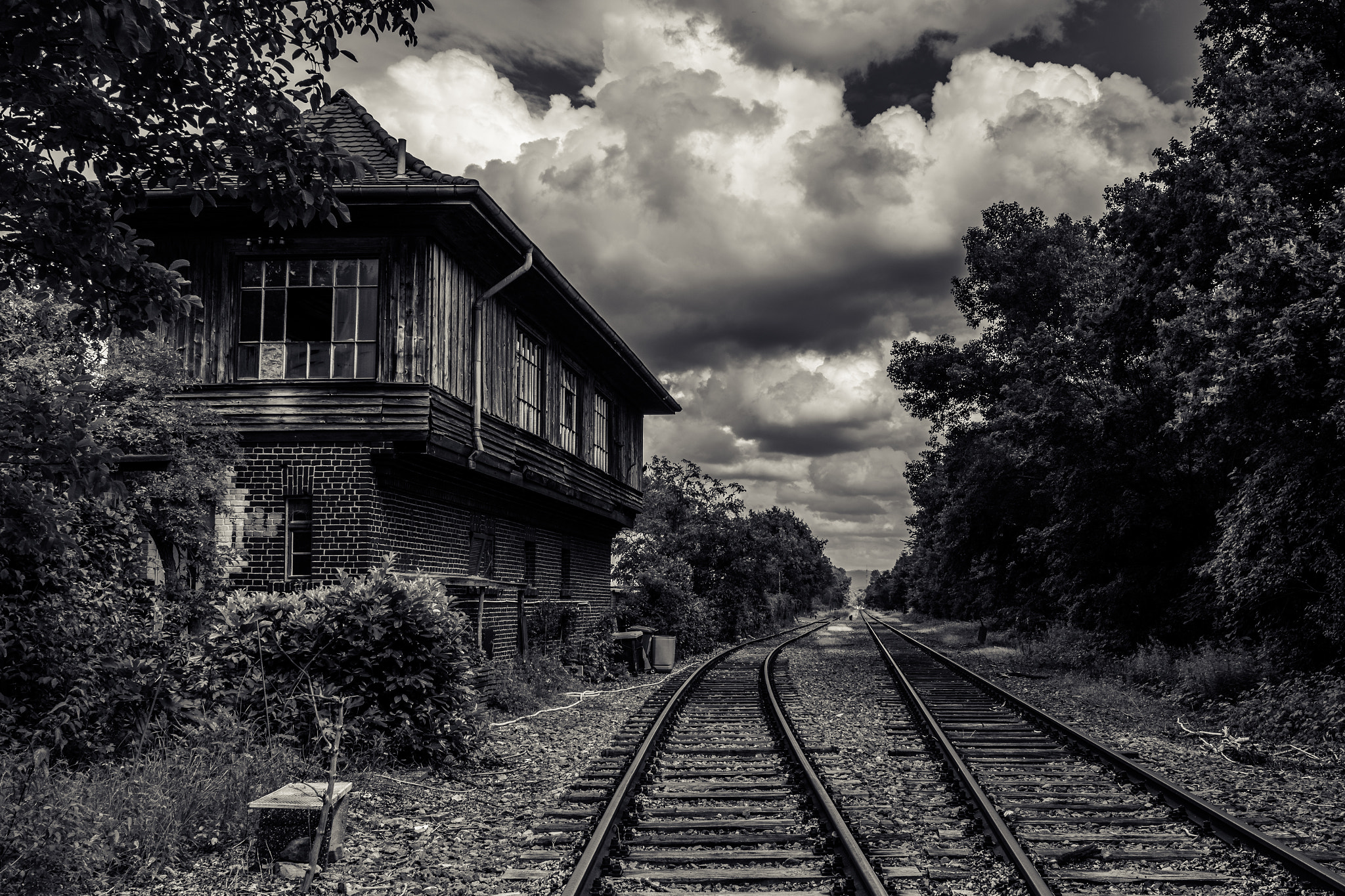 Nikon D7100 + Nikon AF-S Nikkor 20mm F1.8G ED sample photo. Alter bahnhof wintersdorf photography