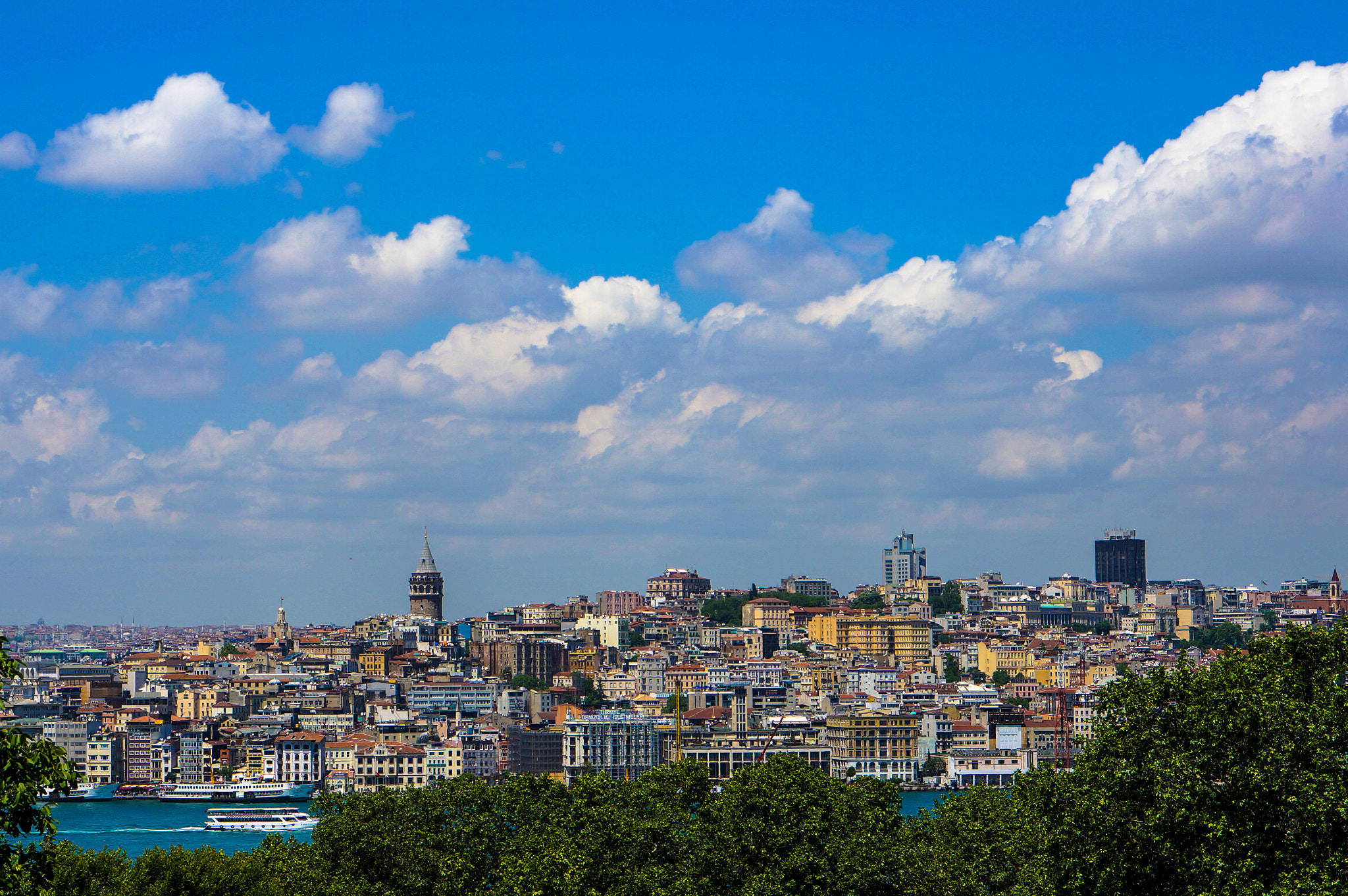 Sony Alpha NEX-5R + E 50mm F1.8 OSS sample photo. Galata tower in istanbul photography