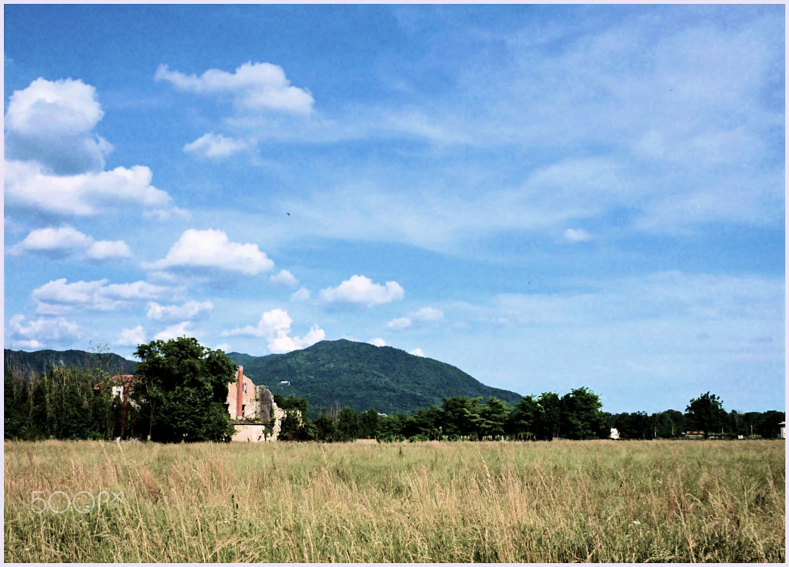 Panasonic DMC-FS62 sample photo. Clouds photography