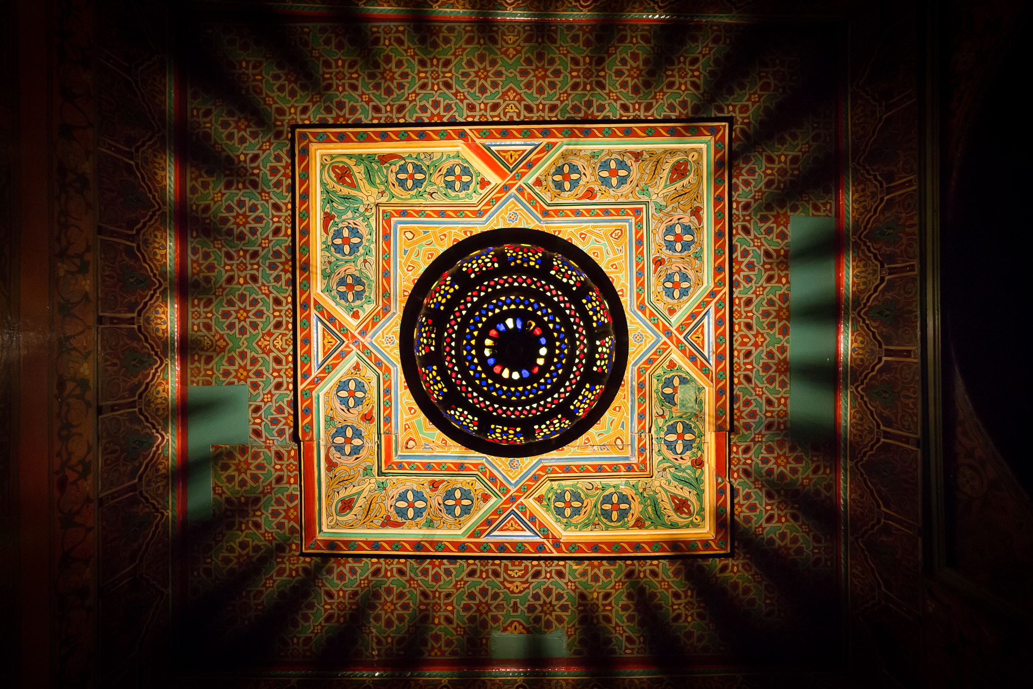 Canon EF-S 10-18mm F4.5–5.6 IS STM sample photo. Chandeliers in marrakech photography