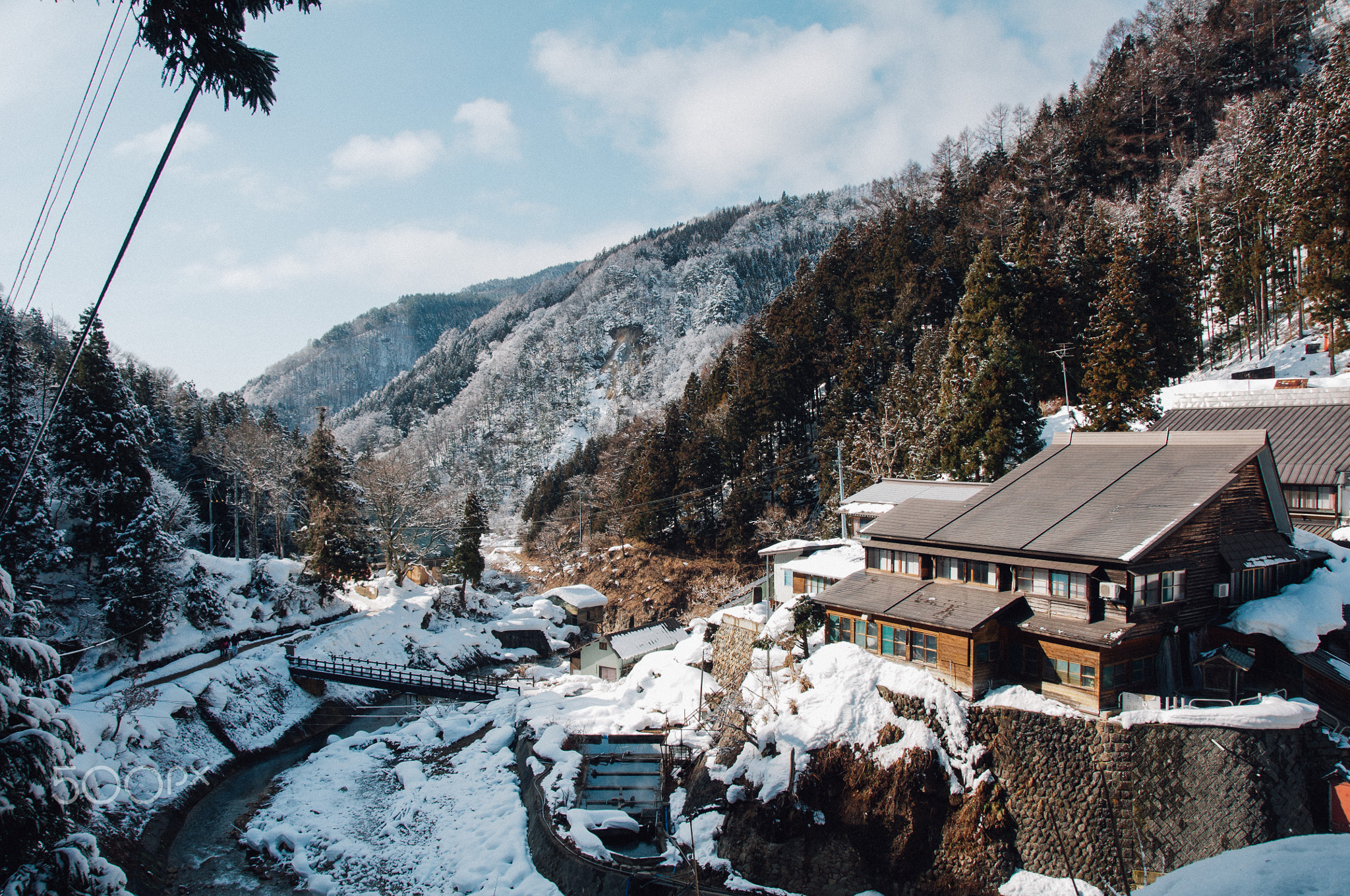 Jigokudani Hot Springs (地獄谷温泉)