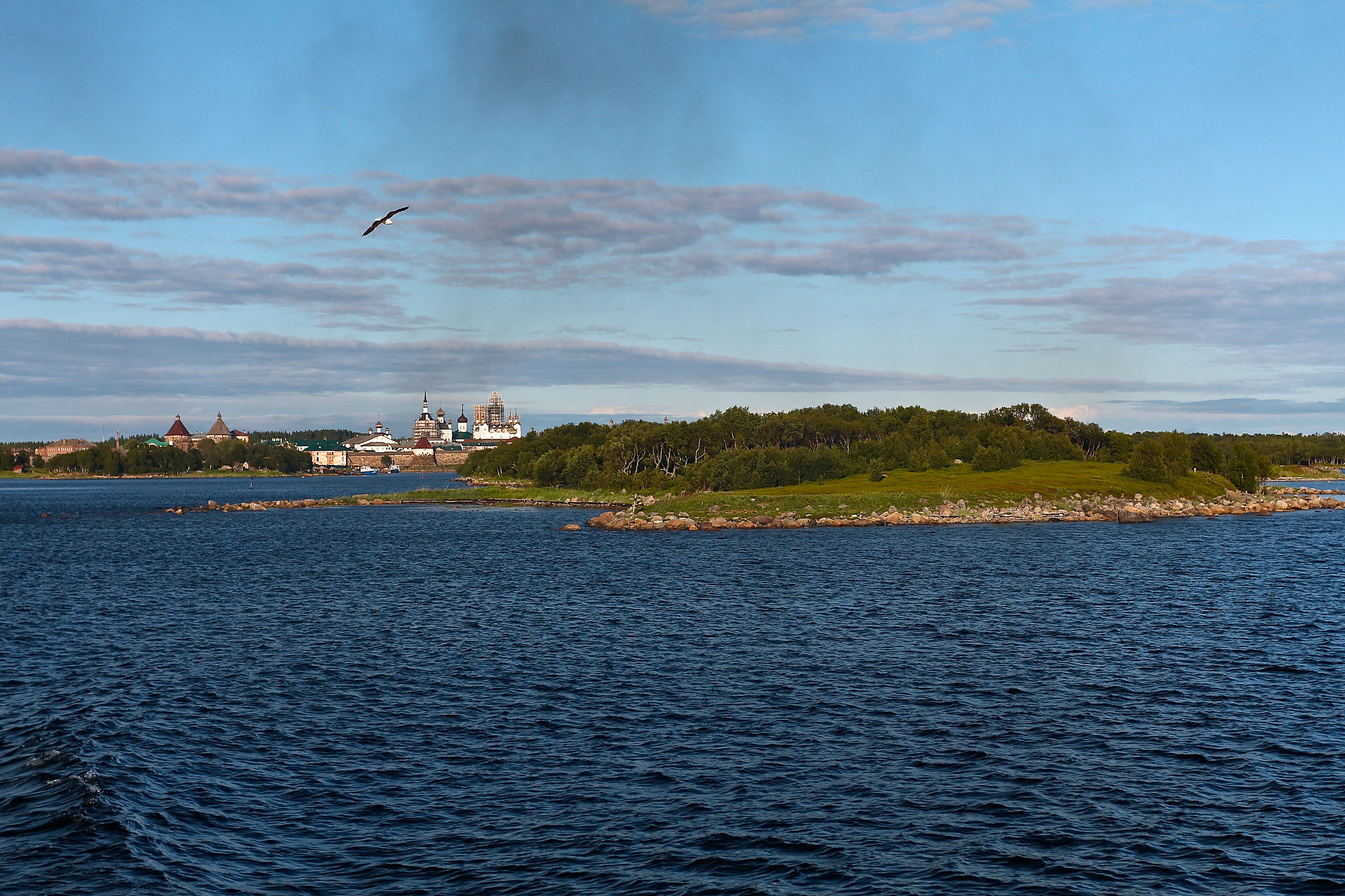 Canon EOS 650D (EOS Rebel T4i / EOS Kiss X6i) + Canon EF 17-40mm F4L USM sample photo. Solovetsky islands photography