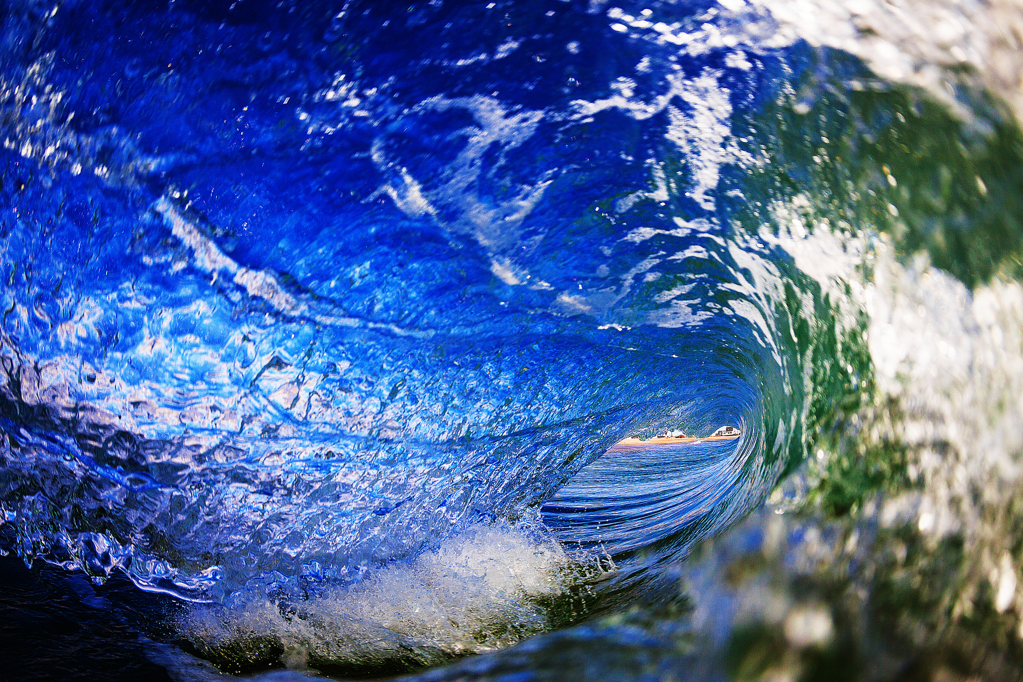 Canon EF 8-15mm F4L Fisheye USM sample photo. Blue to green photography