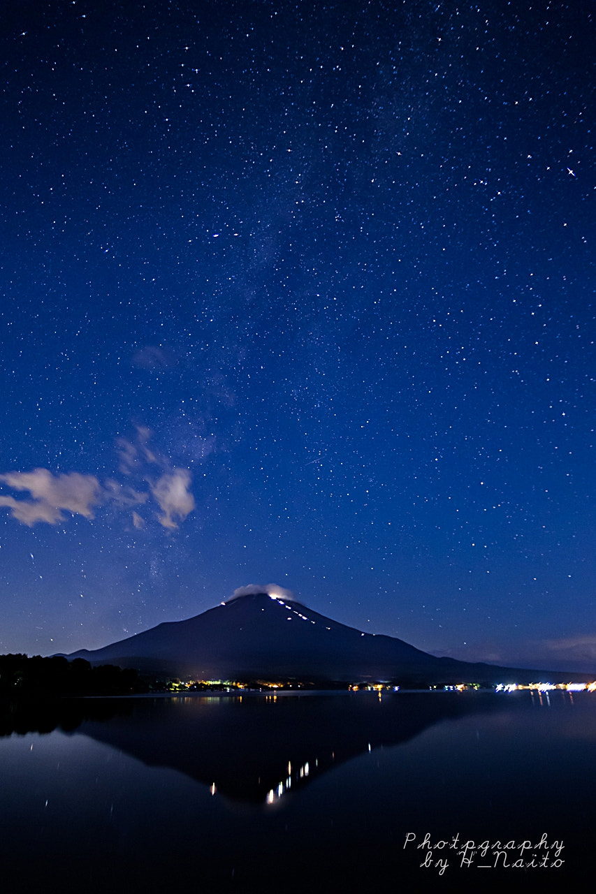 Sigma 20mm EX f/1.8 sample photo. Fuji and milkyway photography