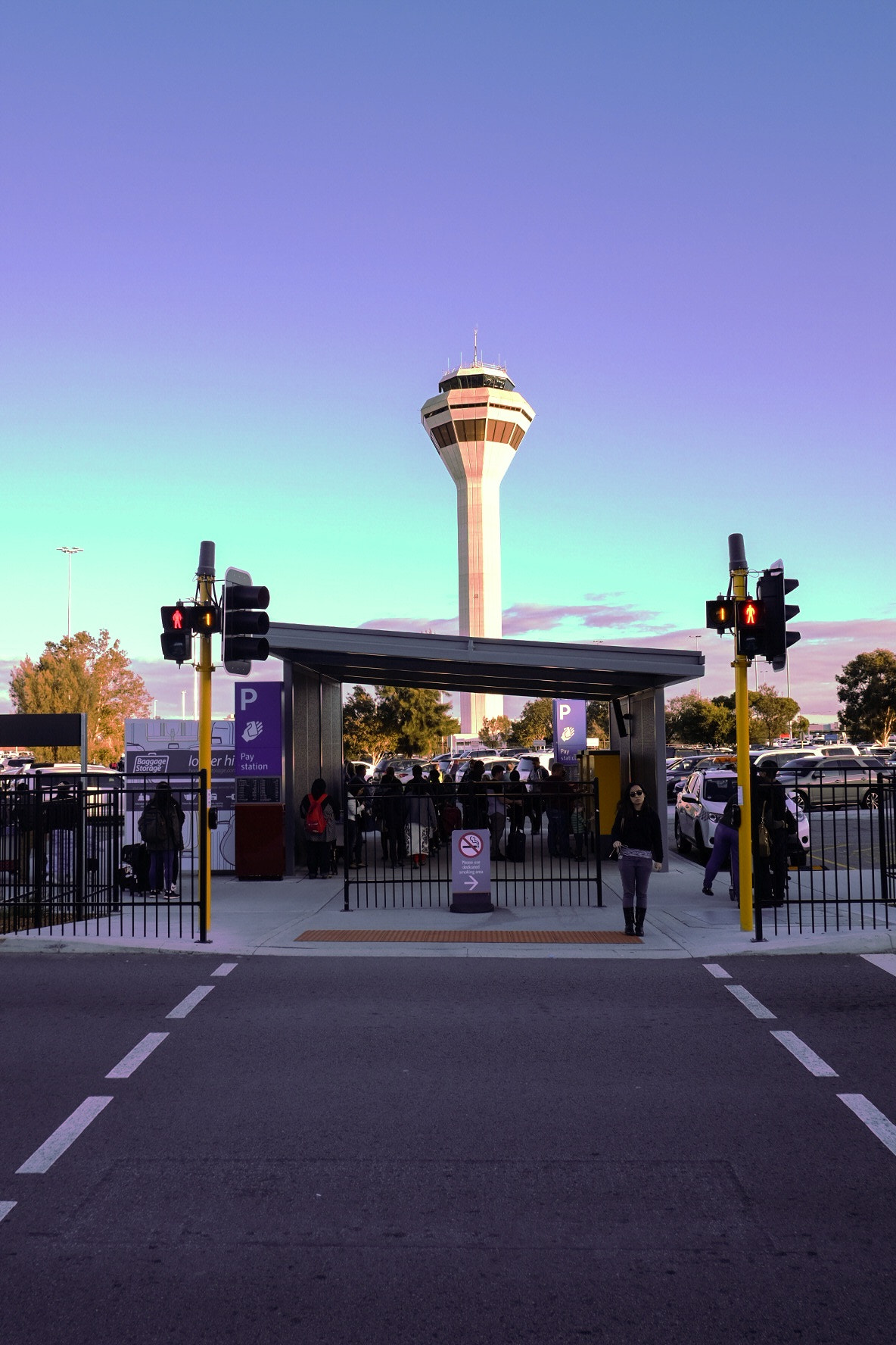Fujifilm X-E2S + Fujifilm XF 18mm F2 R sample photo. P.i.a perth international airport photography