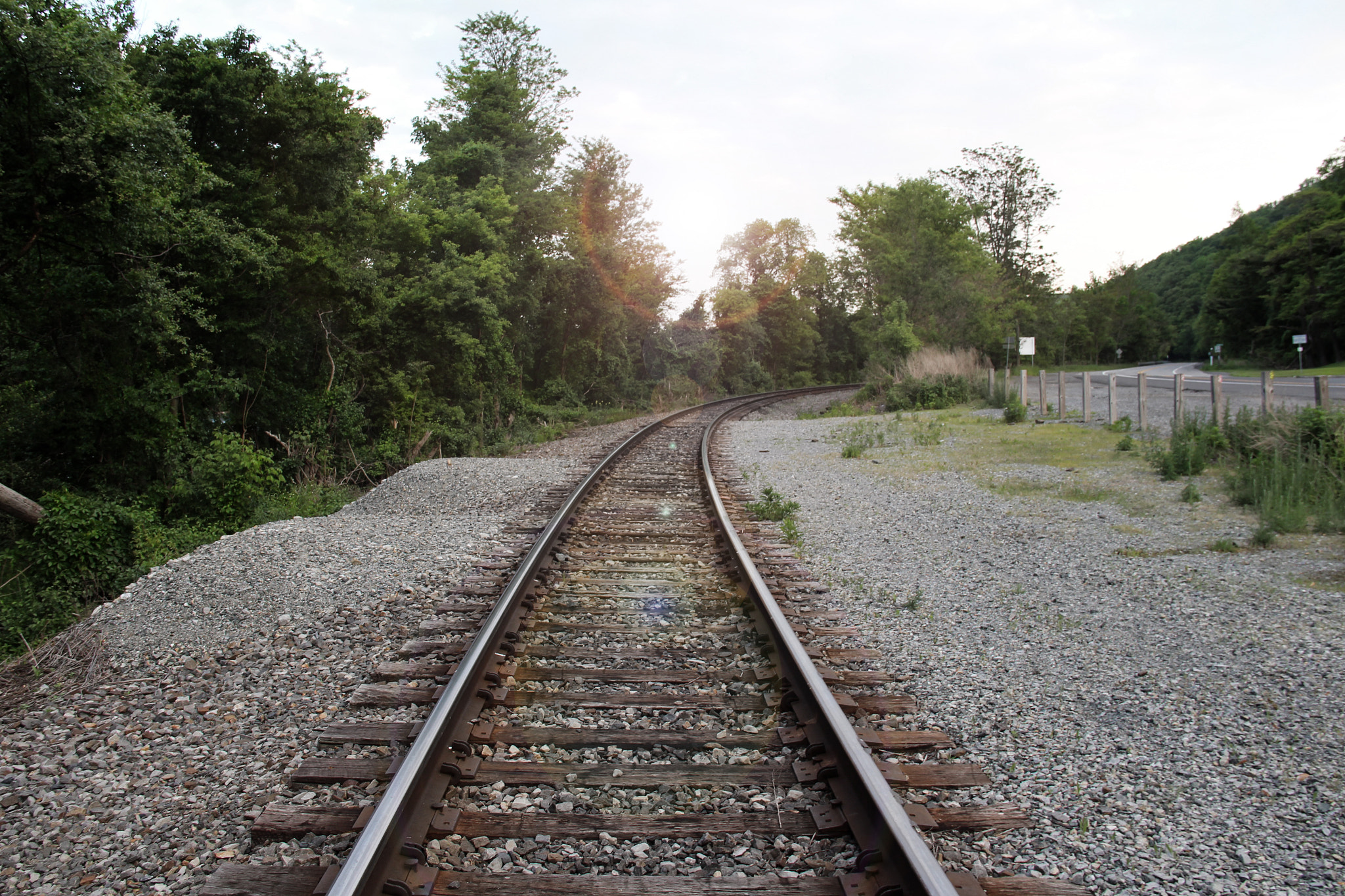 Canon EOS 100D (EOS Rebel SL1 / EOS Kiss X7) sample photo. Railroad by the delaware water gap photography