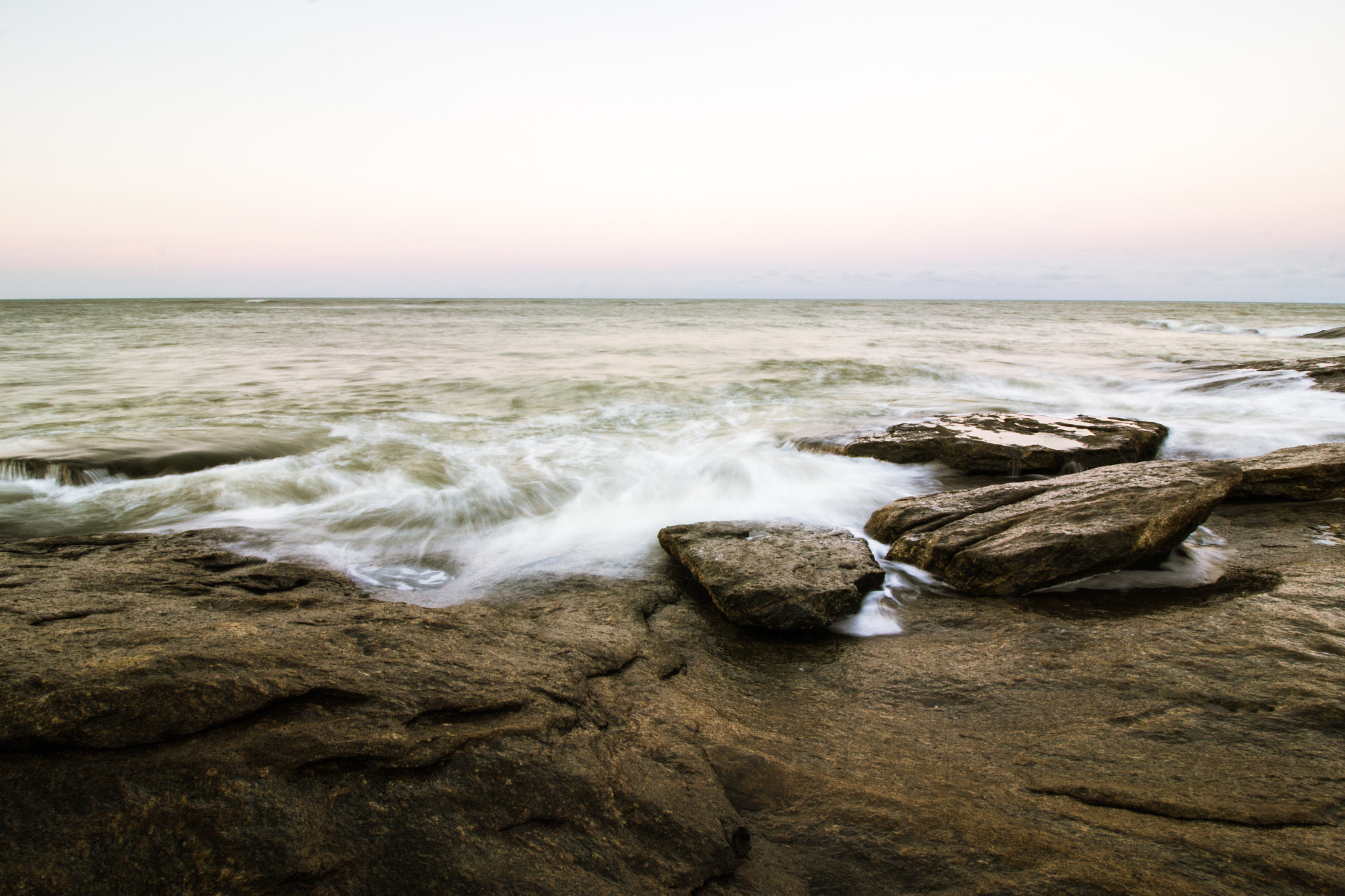 Canon EF-S 10-18mm F4.5–5.6 IS STM sample photo. Praia de ponta da fruta photography