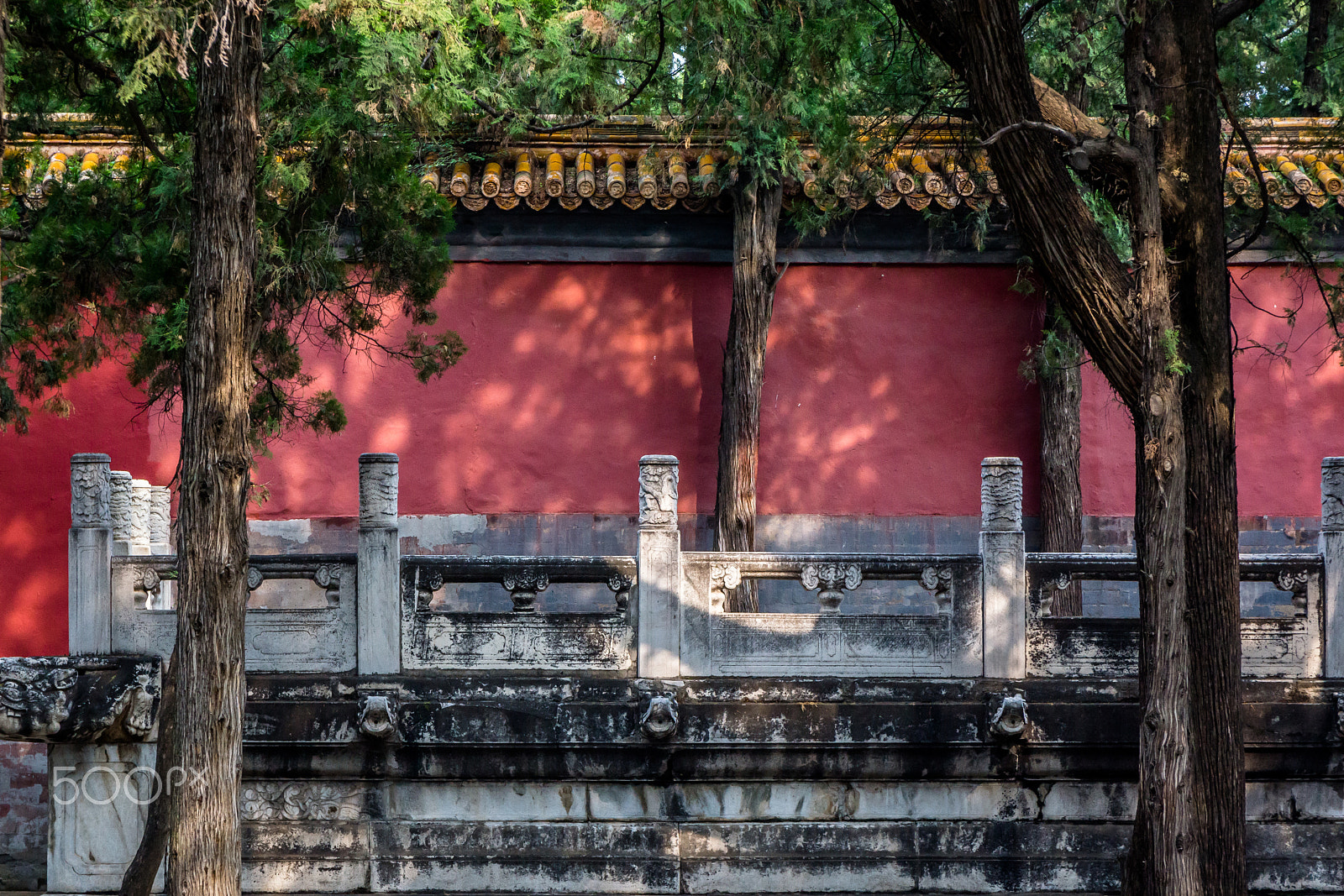 Sony Alpha NEX-7 + Sony Vario-Tessar T* E 16-70mm F4 ZA OSS sample photo. Ming tombs 13 photography