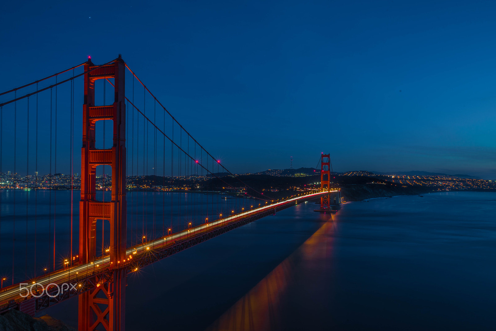 AF Zoom-Nikkor 28-200mm f/3.5-5.6D IF sample photo. Golden gate bridge at night! photography