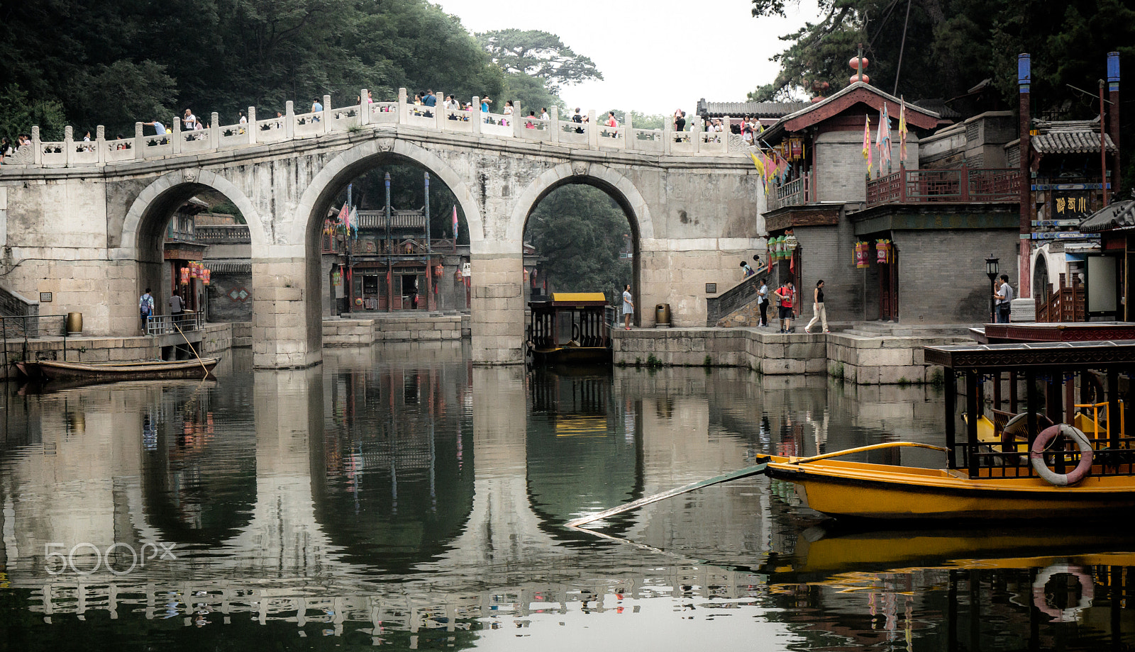Sony Alpha NEX-7 + Sony Vario-Tessar T* E 16-70mm F4 ZA OSS sample photo. Summer palace, beijing, china photography