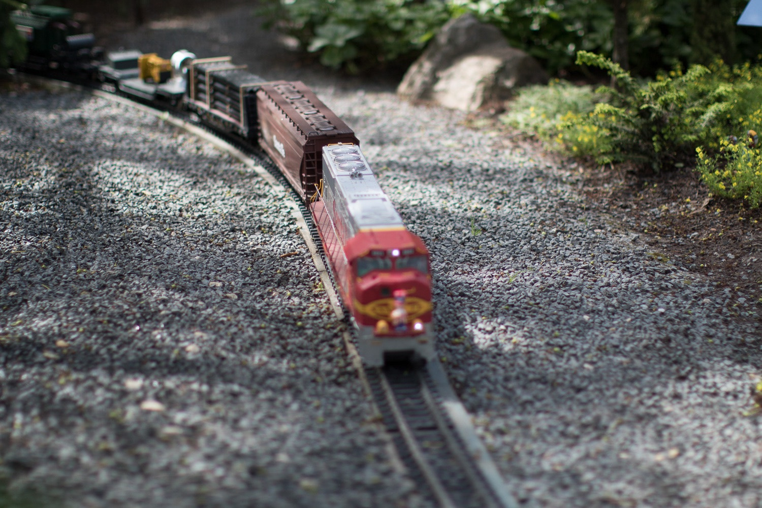 Canon EF 50mm F1.2L USM sample photo. Railroad model at botanical gardens chicago photography