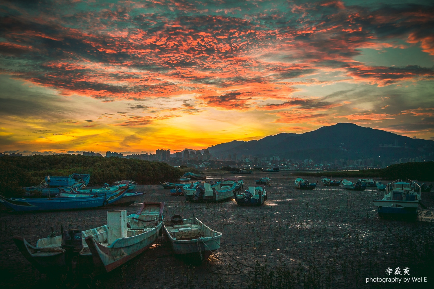 Sigma 17-70mm F2.8-4 DC Macro OS HSM sample photo. 八里挖仔尾 日出 photography