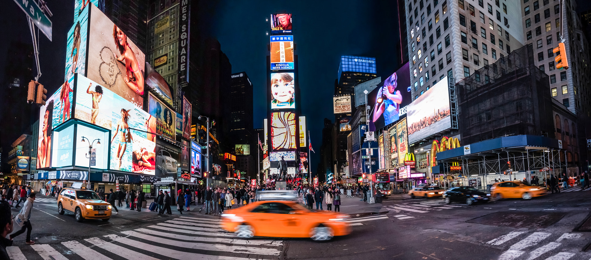 Panasonic Lumix DMC-GF1 sample photo. Time square at dusk photography