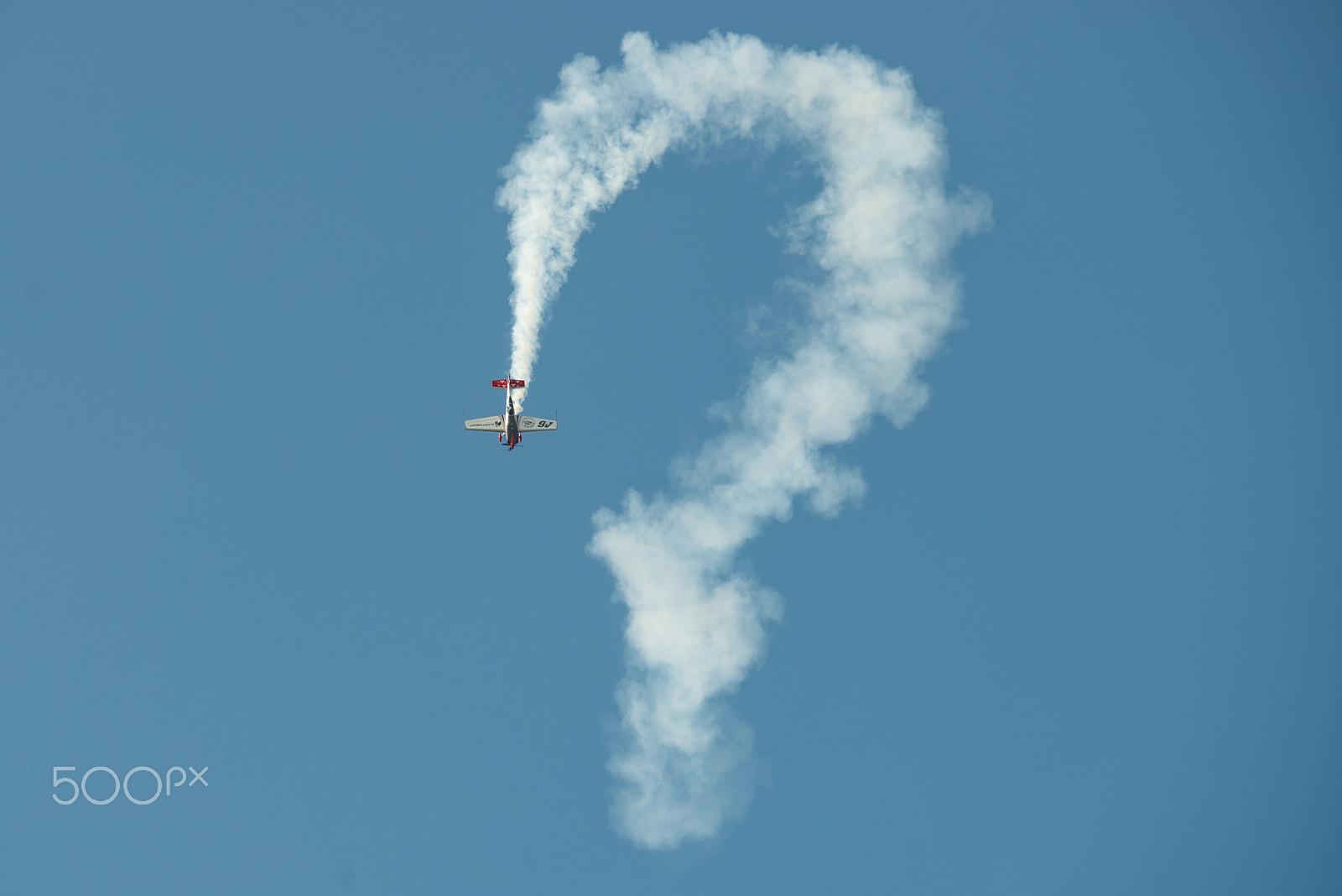 AF-S Zoom-Nikkor 80-200mm f/2.8D IF-ED sample photo. Mother, how the planes fly? photography