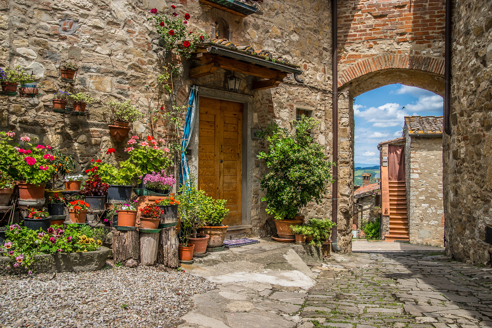 Sony a99 II sample photo. Town in tuscany photography