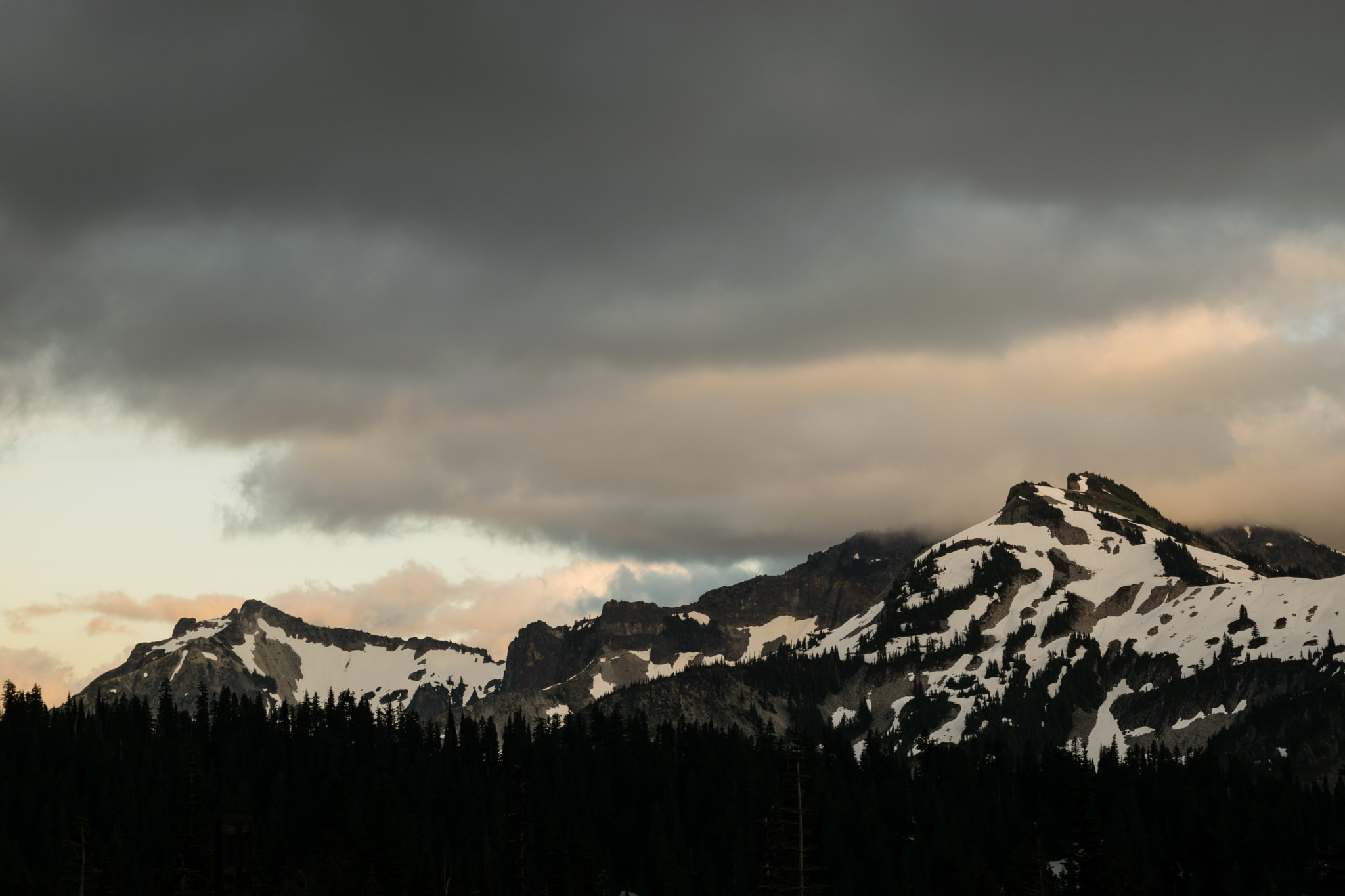 Sigma 17-70mm F2.8-4 DC Macro OS HSM | C sample photo. Mt rainier national park photography