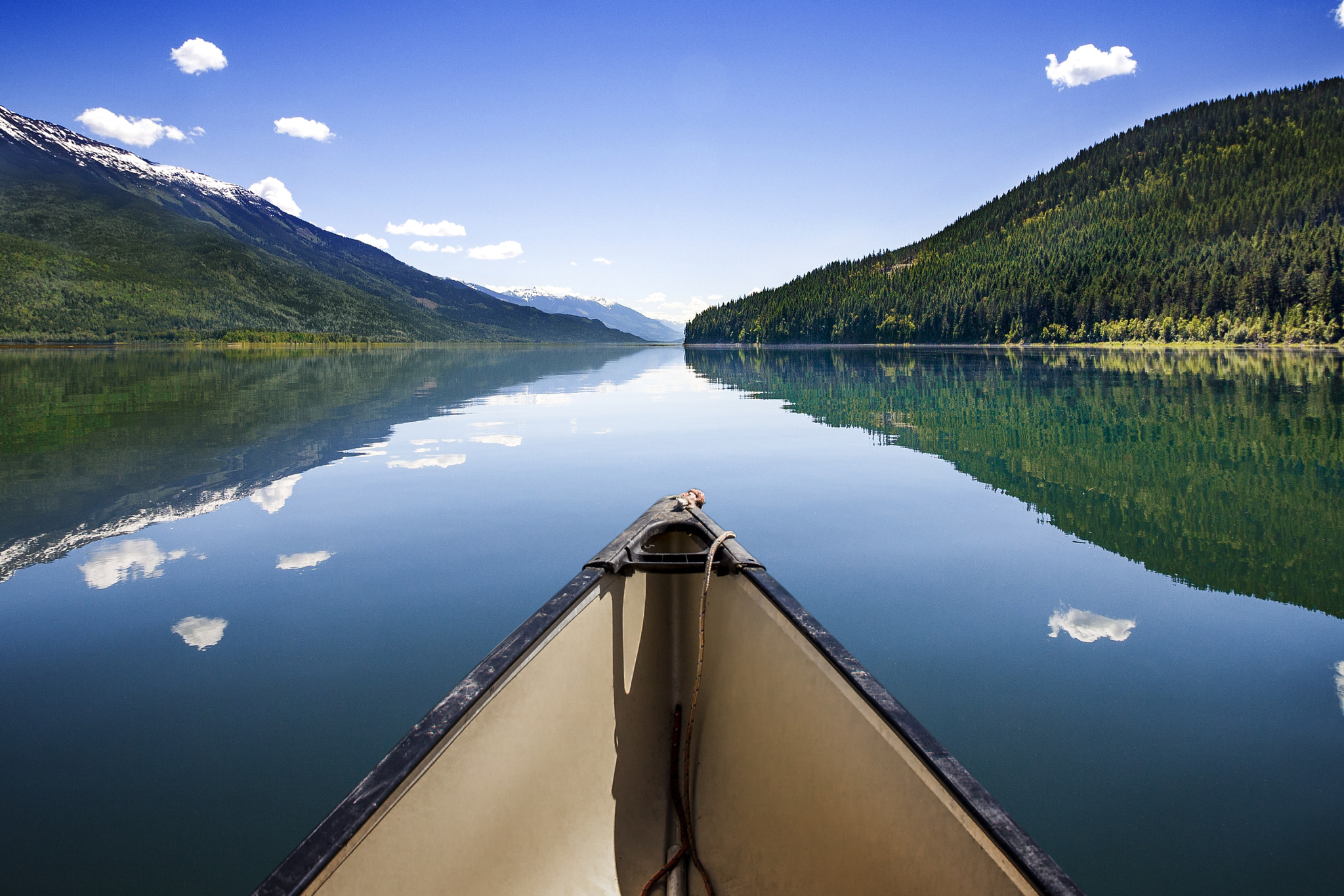 Canon EF-S 10-18mm F4.5–5.6 IS STM sample photo. Upper arrow lake, canada photography