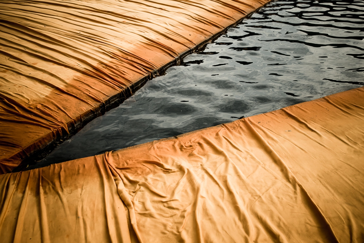 Nikon D5500 + Tamron SP 24-70mm F2.8 Di VC USD sample photo. The floating piers by christo photography