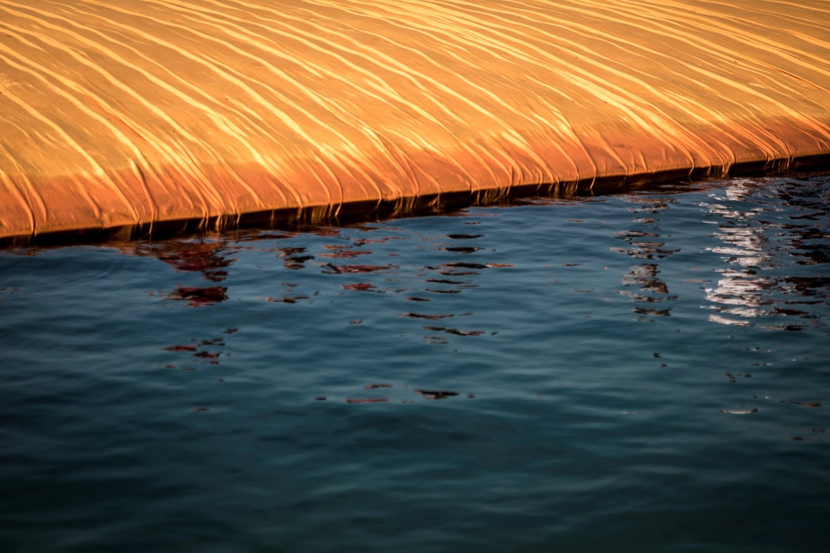 Tamron SP 24-70mm F2.8 Di VC USD sample photo. The floating piers by christo photography