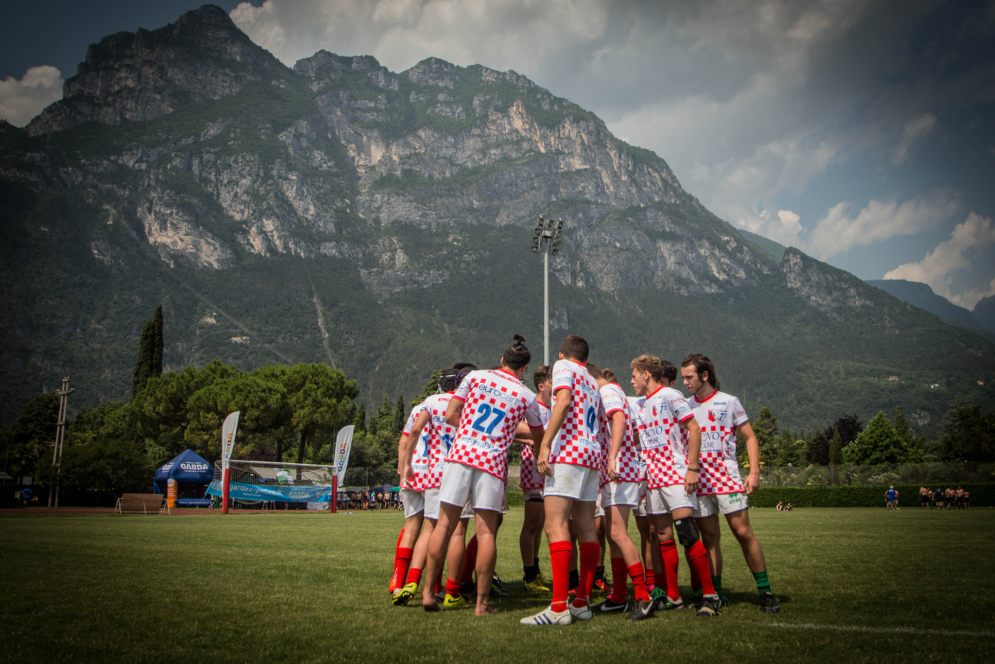 Sigma 10-20mm F3.5 EX DC HSM sample photo. U18 team photography