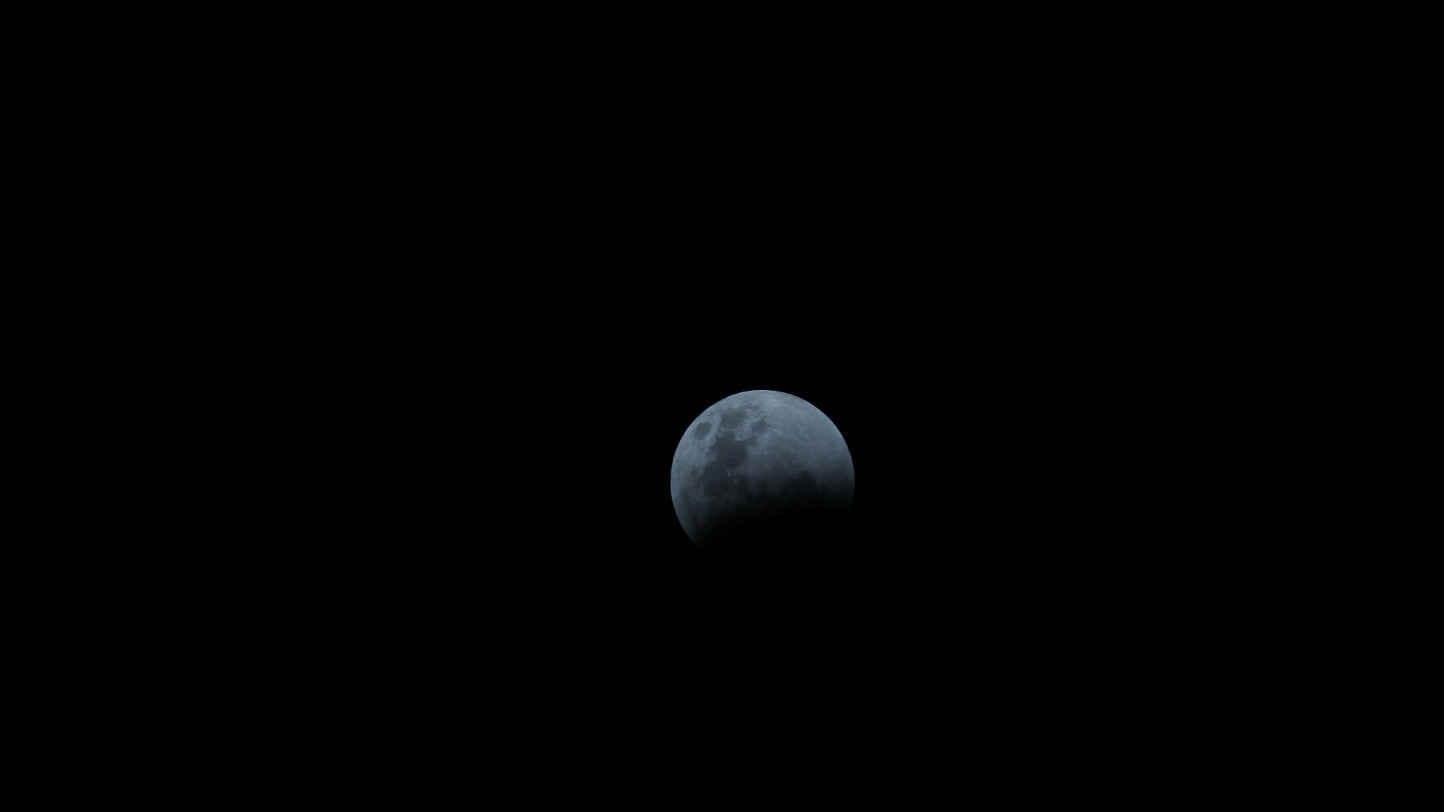 Sony SLT-A37 sample photo. Beginning of eclipse. photography