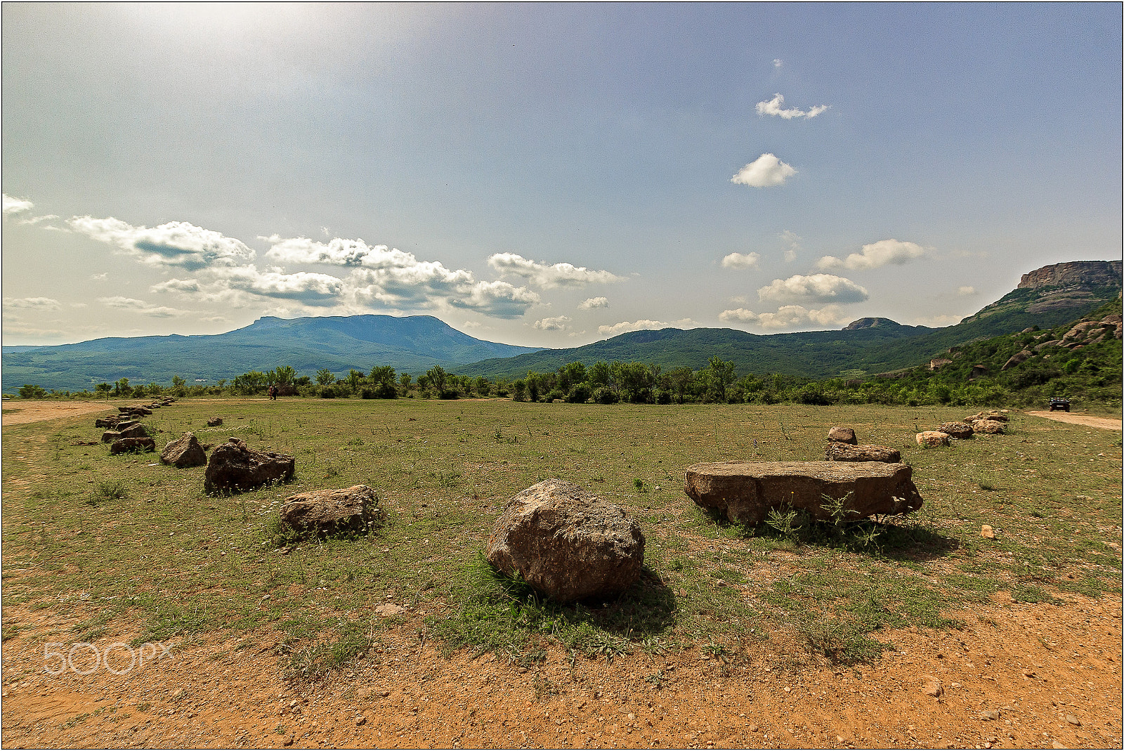 Sigma 10-20mm F3.5 EX DC HSM sample photo. Stones and mountains, photography