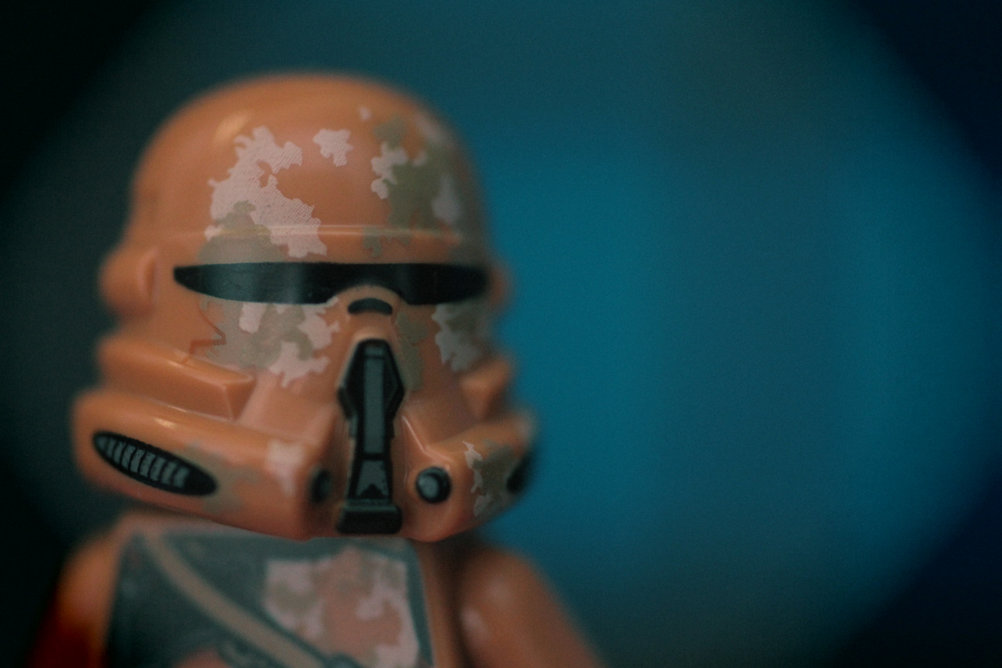 Canon EOS 700D (EOS Rebel T5i / EOS Kiss X7i) + Sigma 50mm f/2.8 EX sample photo. Clone trooper photography