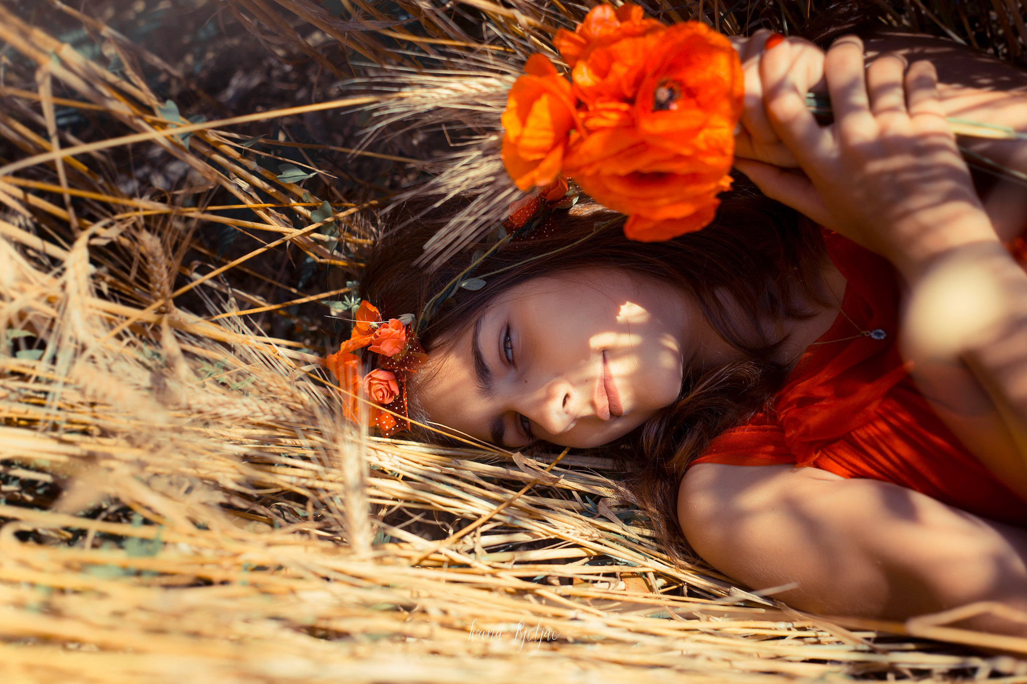 Canon EOS 6D + Canon EF 50mm f/1.8 sample photo. Poppy girl photography