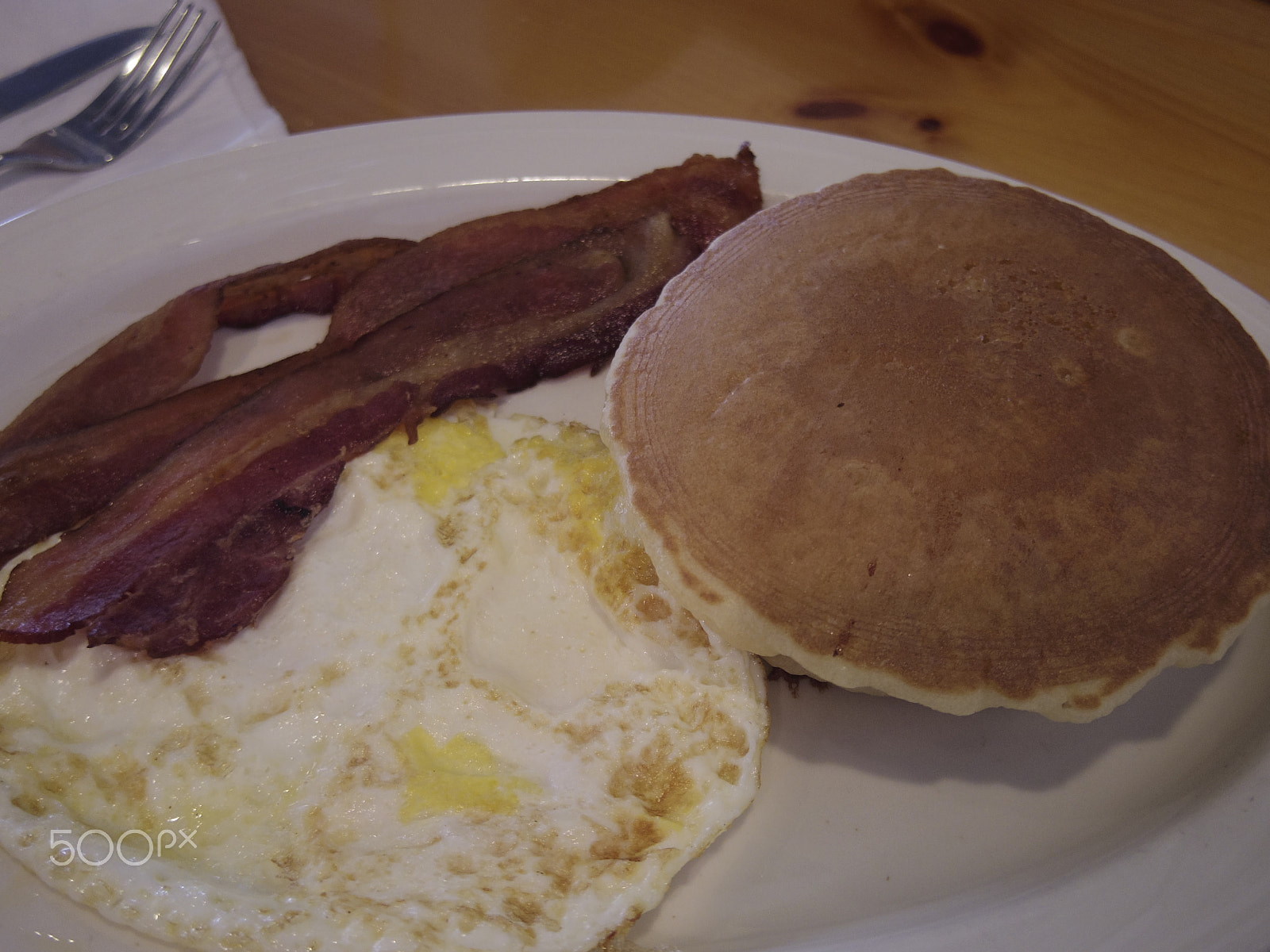 Pentax Q-S1 + Pentax 01 Standard Prime sample photo. Wisconsin diner breakfast photography