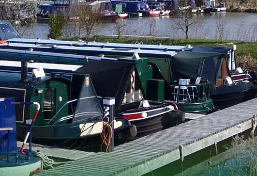 Narrow boats for sale