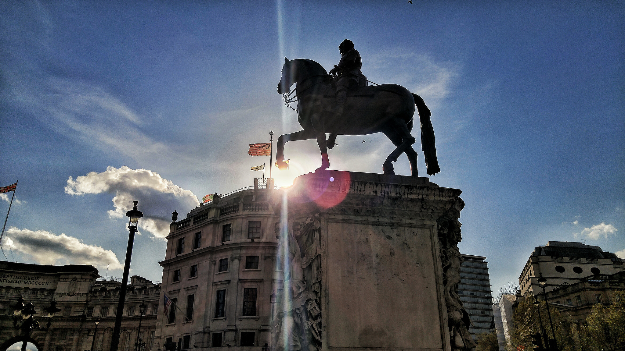LG H818N sample photo. Statue of charles i photography