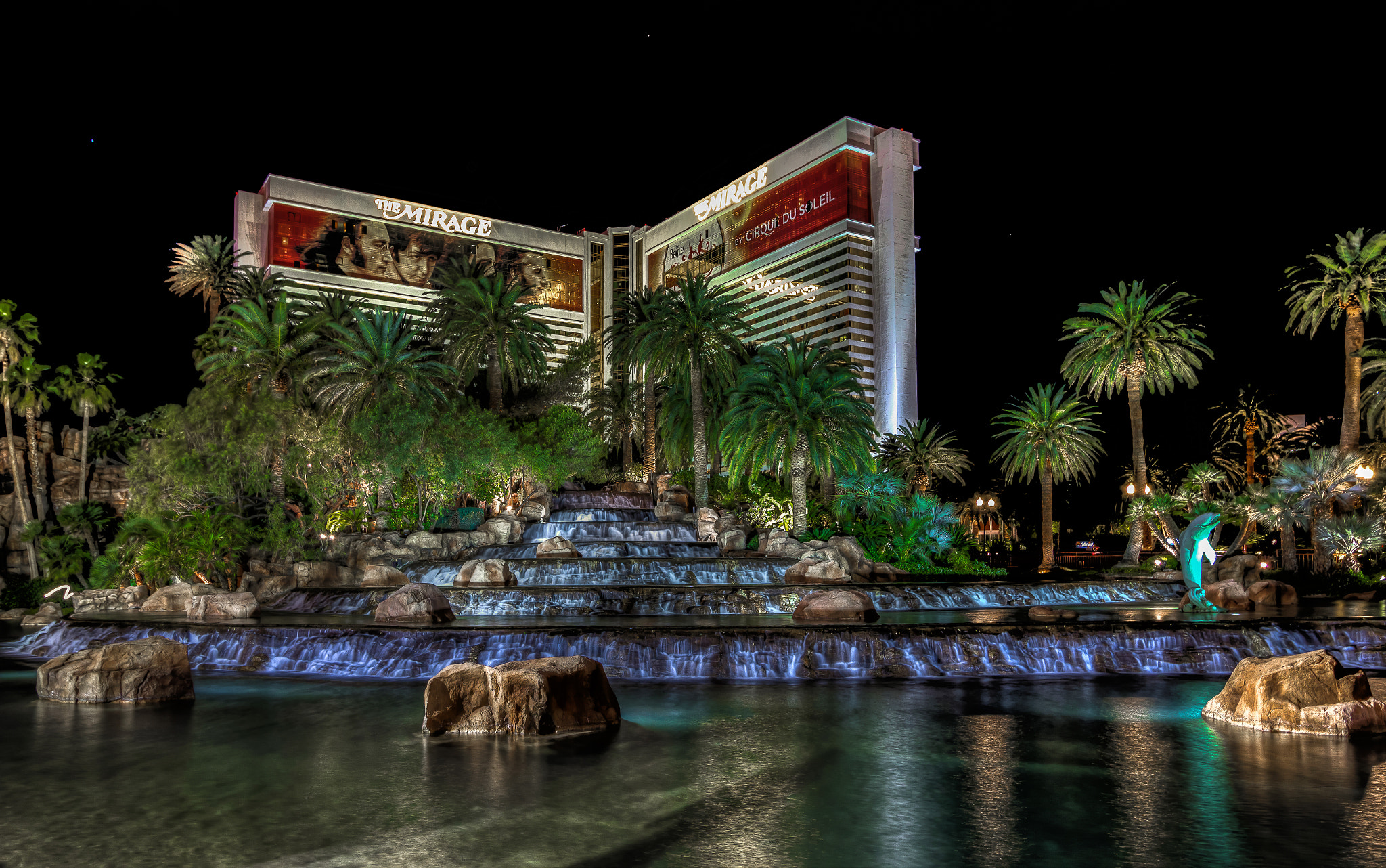 Canon EF-S 10-22mm F3.5-4.5 USM sample photo. Mirage photography
