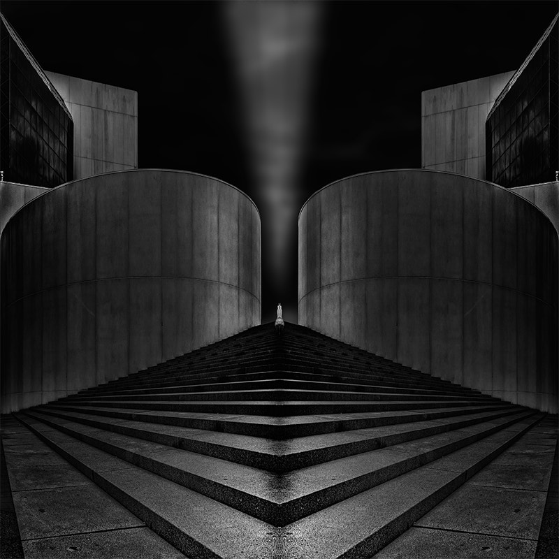 Canon TS-E 24.0mm f/3.5 L II sample photo. Abstract architectural photography photography