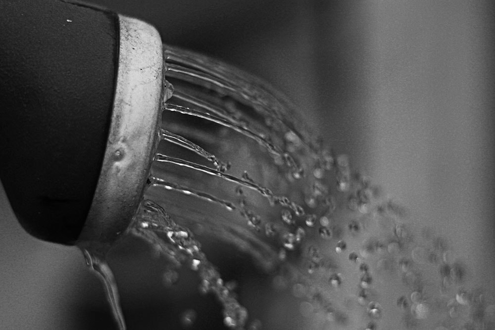 Canon EOS 650D (EOS Rebel T4i / EOS Kiss X6i) sample photo. Emerge with a new flow of water photography